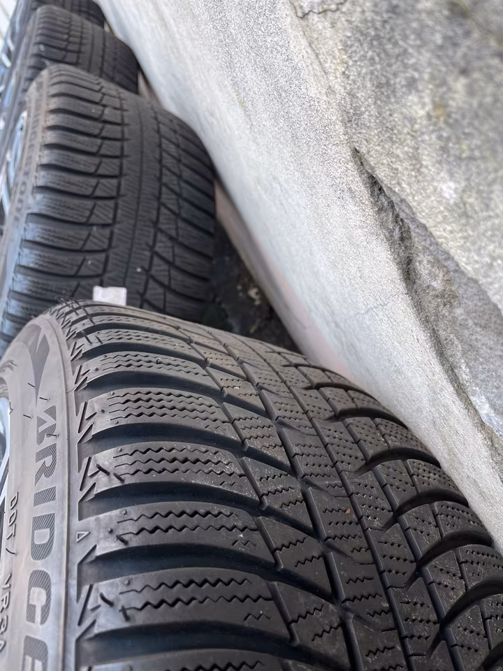 5x112 Toyota Supra Mk5 BMW Z4 G29 255 40 18 rims winter tires - Image 2