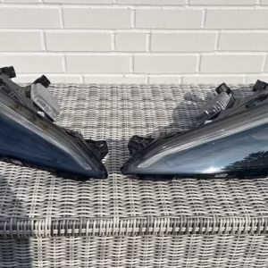Corvette C8 LED headlights left and right *Like New*