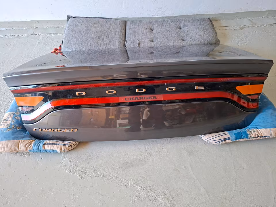 Dodge Charger with center section