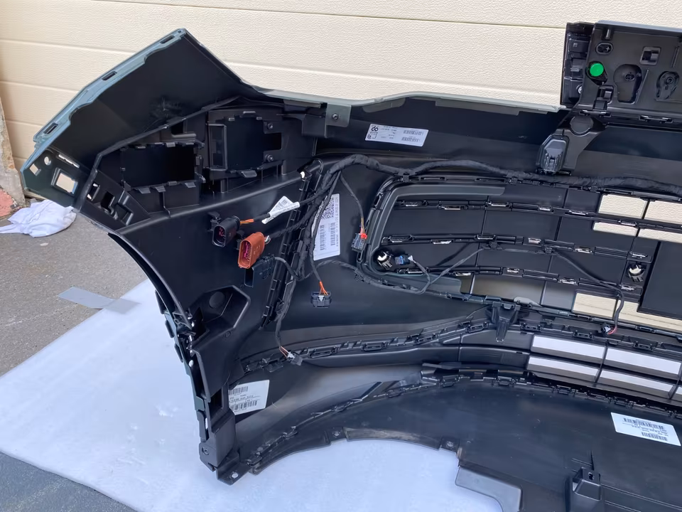 VW Tiguan III 571 Front Bumper LA6H 571807221 - Image 7