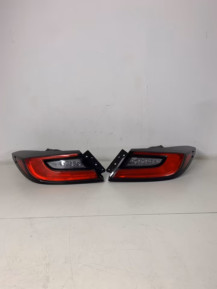 Subaru BRZ Toyota GR86 LED Taillight Set 84201CC011 84201CC001