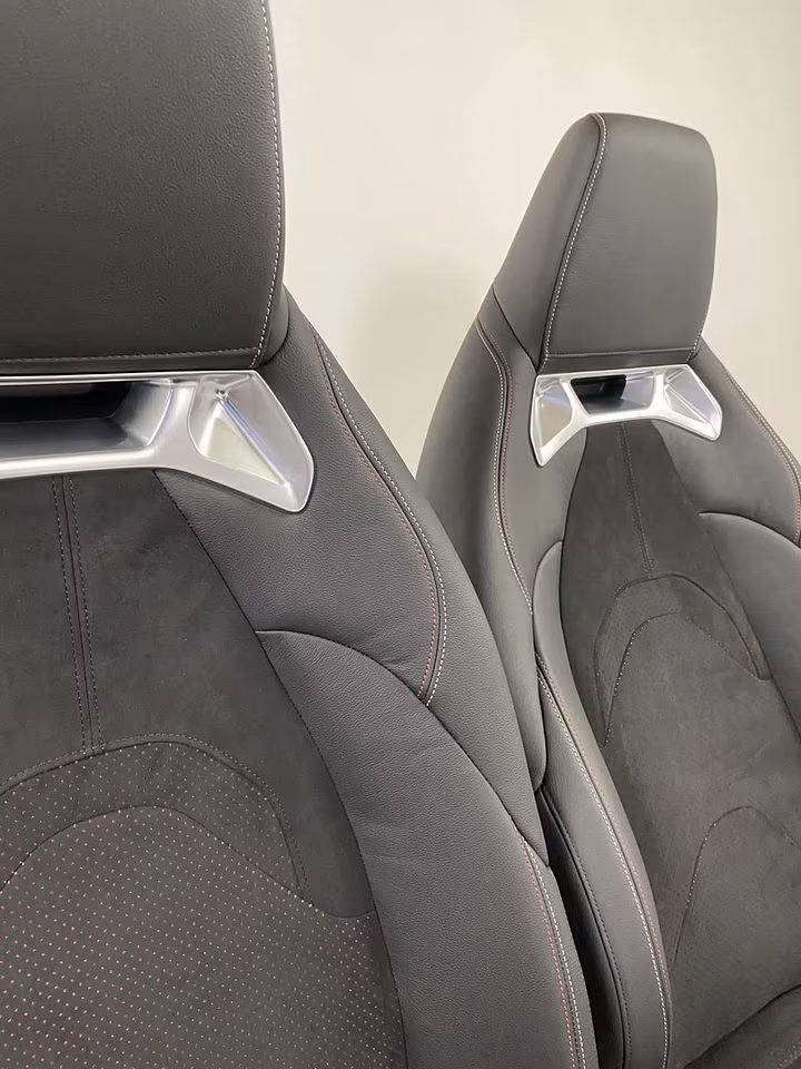 Toyota Supra seats - Image 14