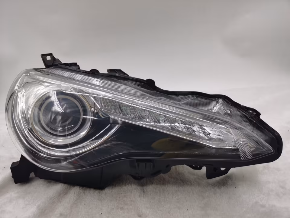 Headlight Toyota GT86 Xenon Right