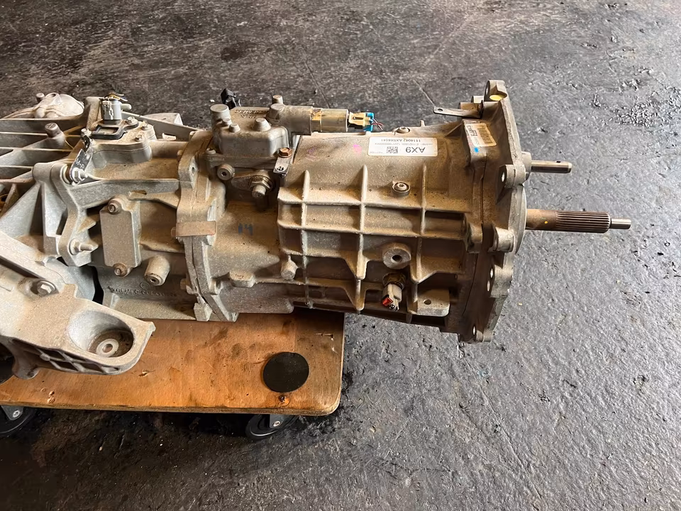 7-speed manual transmission Corvette C7 6.2L V8 24255981 24255988 19,000 km - Image 6