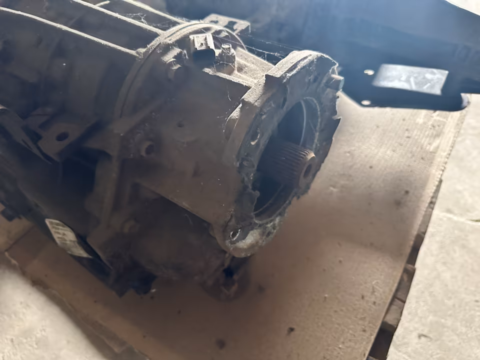 Automatic transmission 3C3P-7000-GK Ford F250 F350 Excursion 6.0L V8 - Image 4