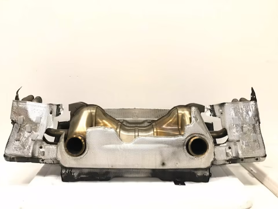 Audi R8 V10 exhaust silencer 420.251.051