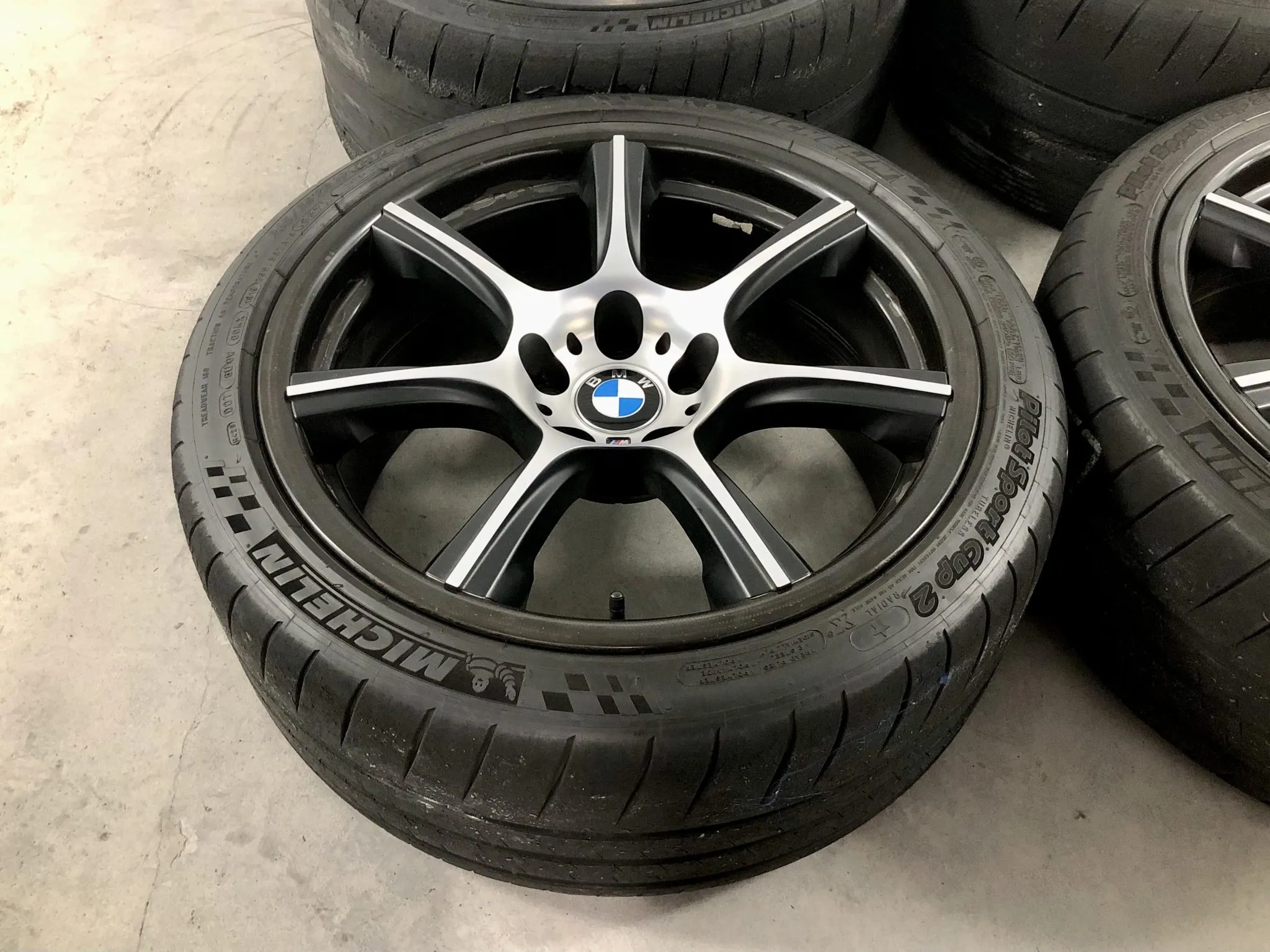 19×9.5″ and 20×10.5″ BMW M4 GTS Style 681M Carbon Compound Wheels - Image 13