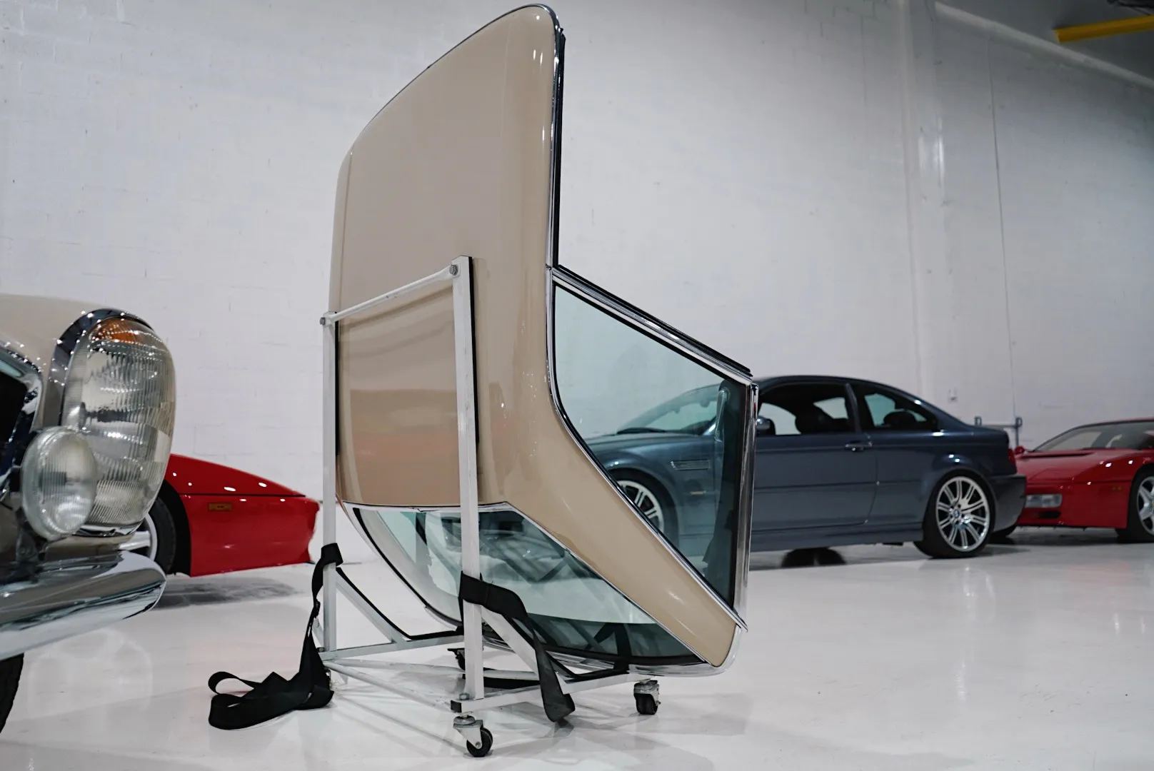 Mercedes-Benz Hardtop for W113 SL - Image 16