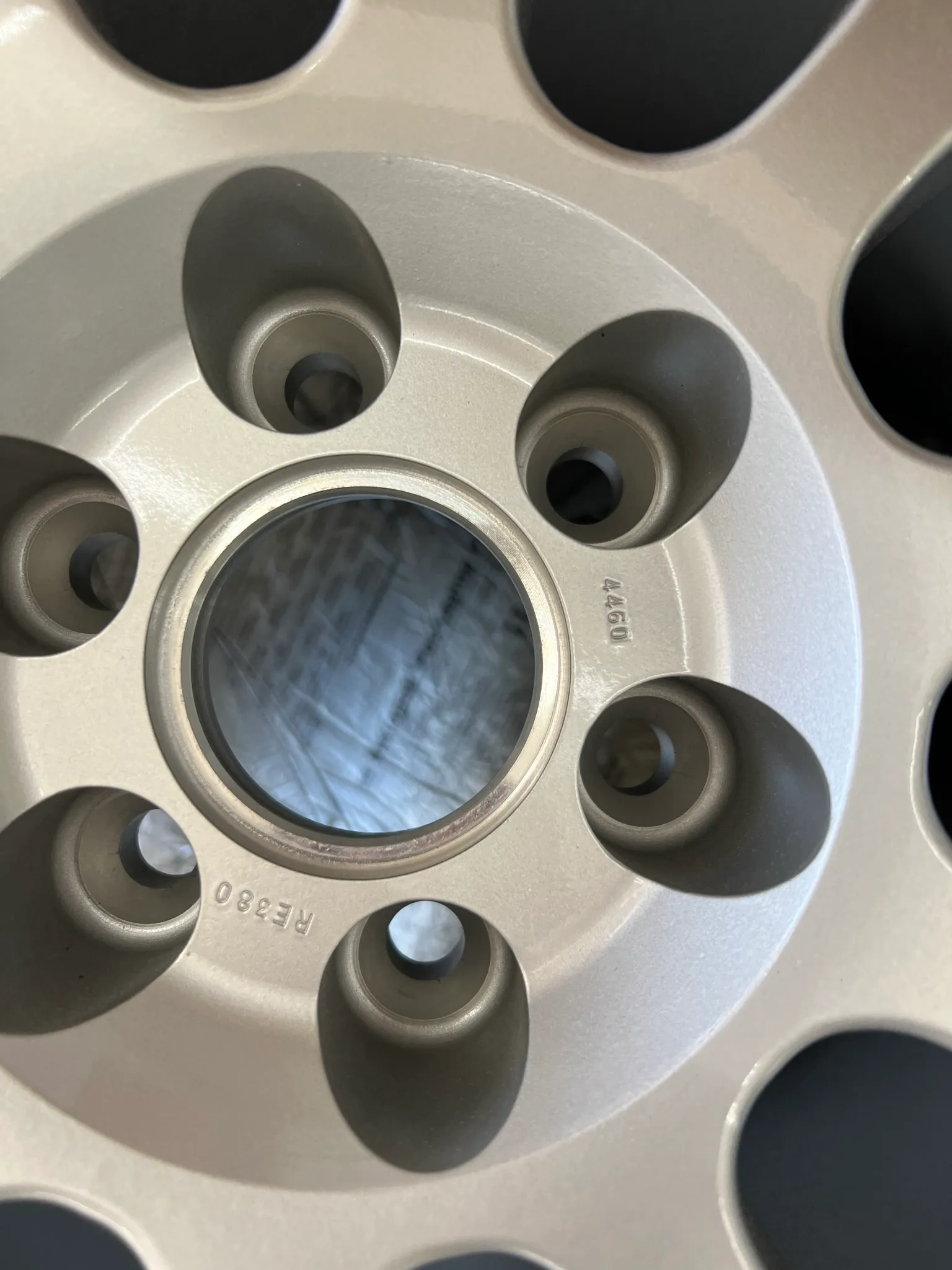 18×10″ and 18×13″ BBS Wheels for Dodge Viper - Image 4