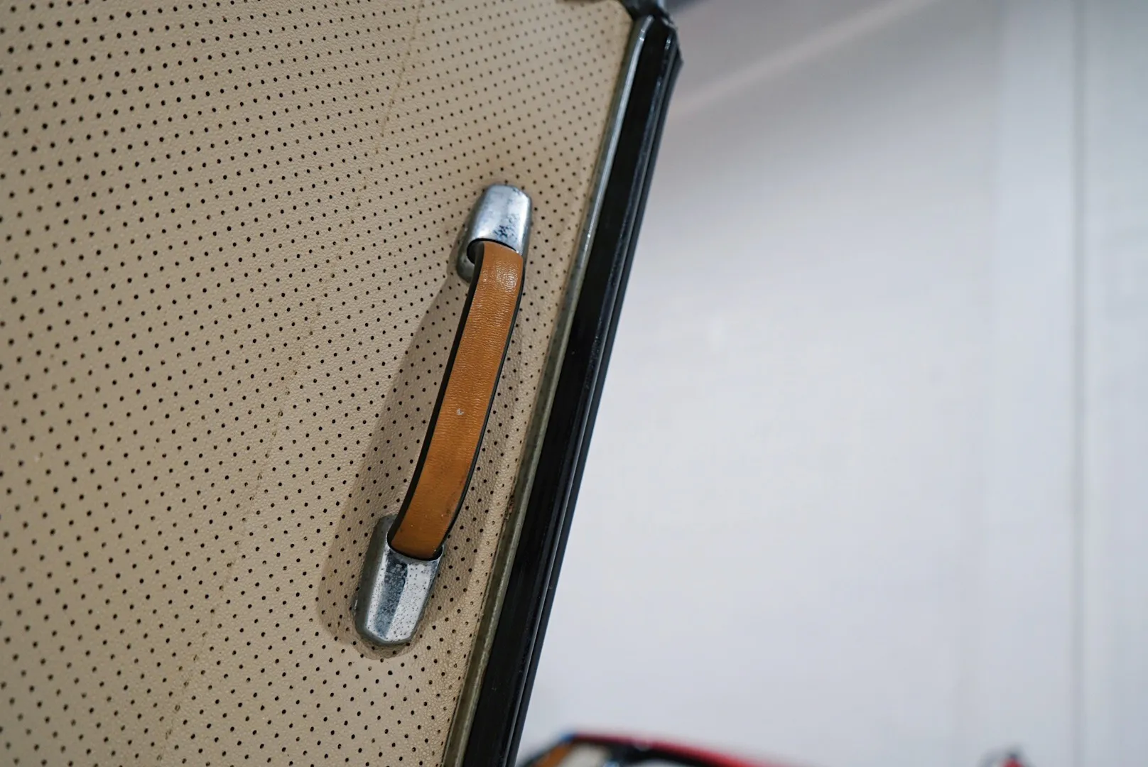 Mercedes-Benz Hardtop for W113 SL - Image 5