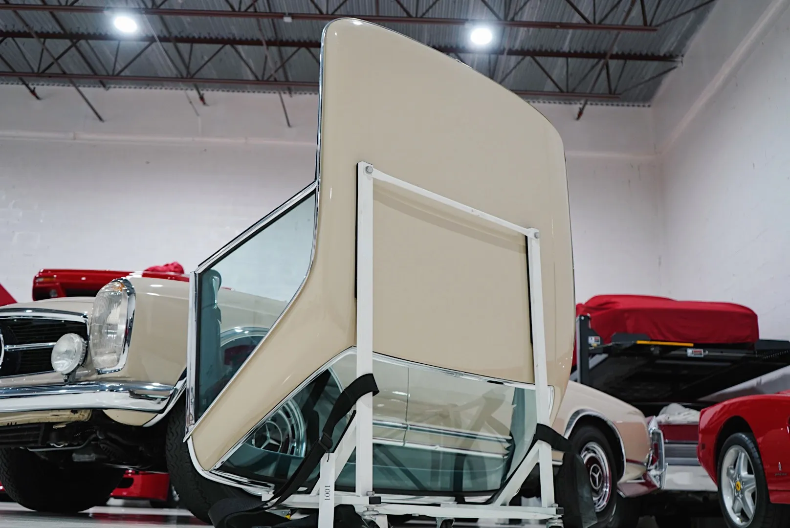 Mercedes-Benz Hardtop for W113 SL - Image 11