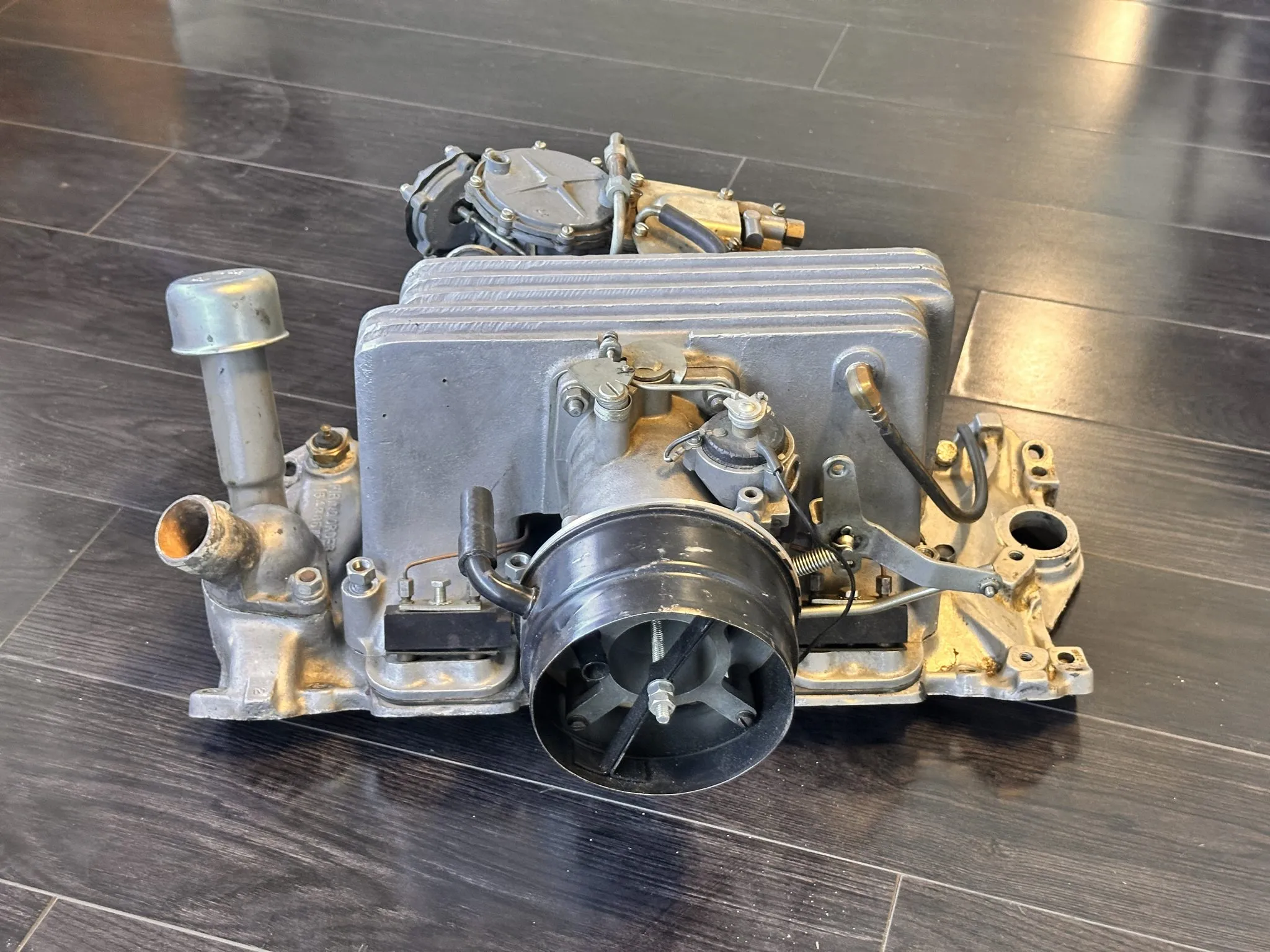 Rochester Fuel Injection System for Chevrolet Corvette - Image 9