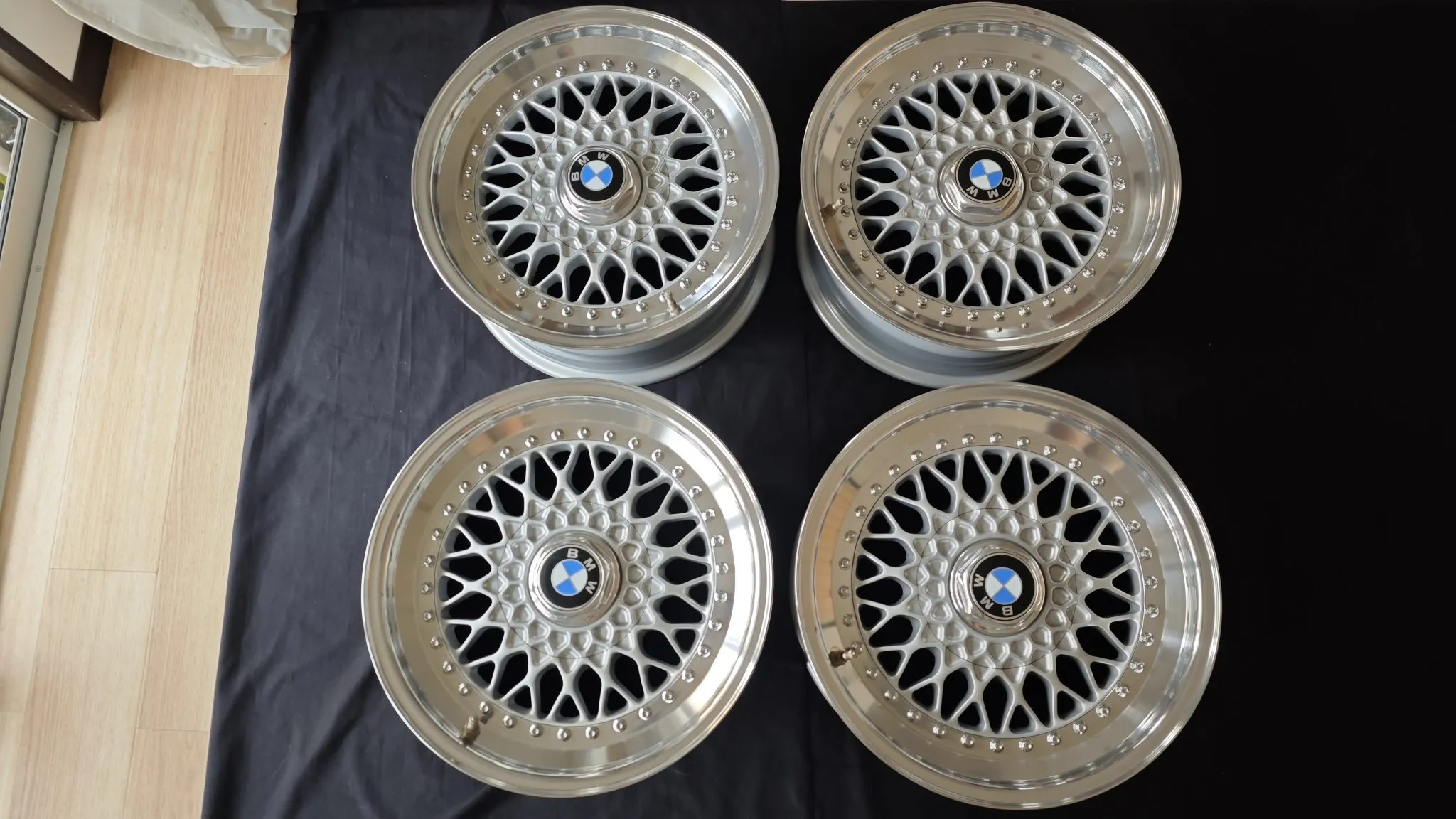 16×7″ and 16×8″ BBS RS Wheels for BMW