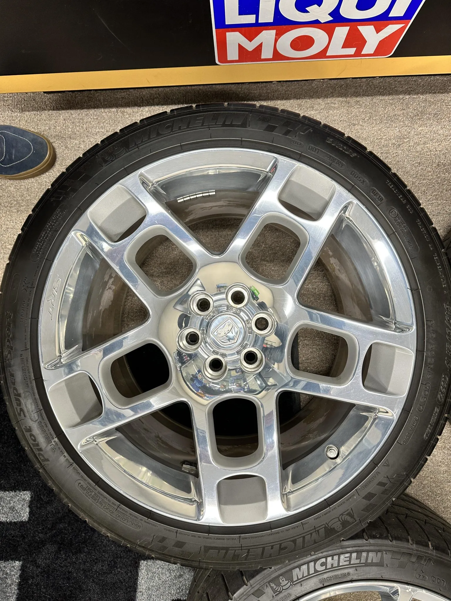 2006-10 Dodge Viper H-Spoke Wheels - Image 17