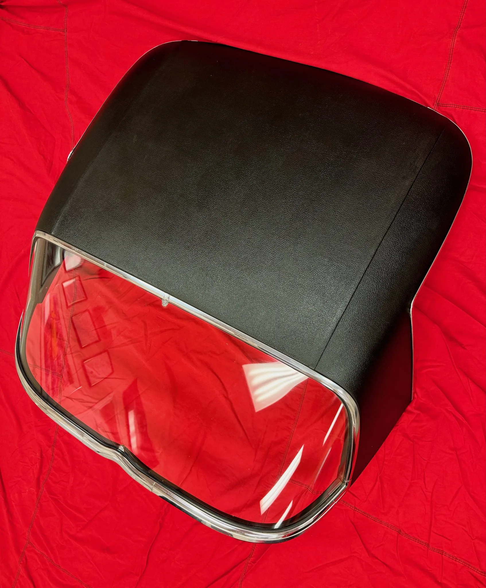 Vinyl-Covered Chevrolet Corvette C2 Removable Hardtop