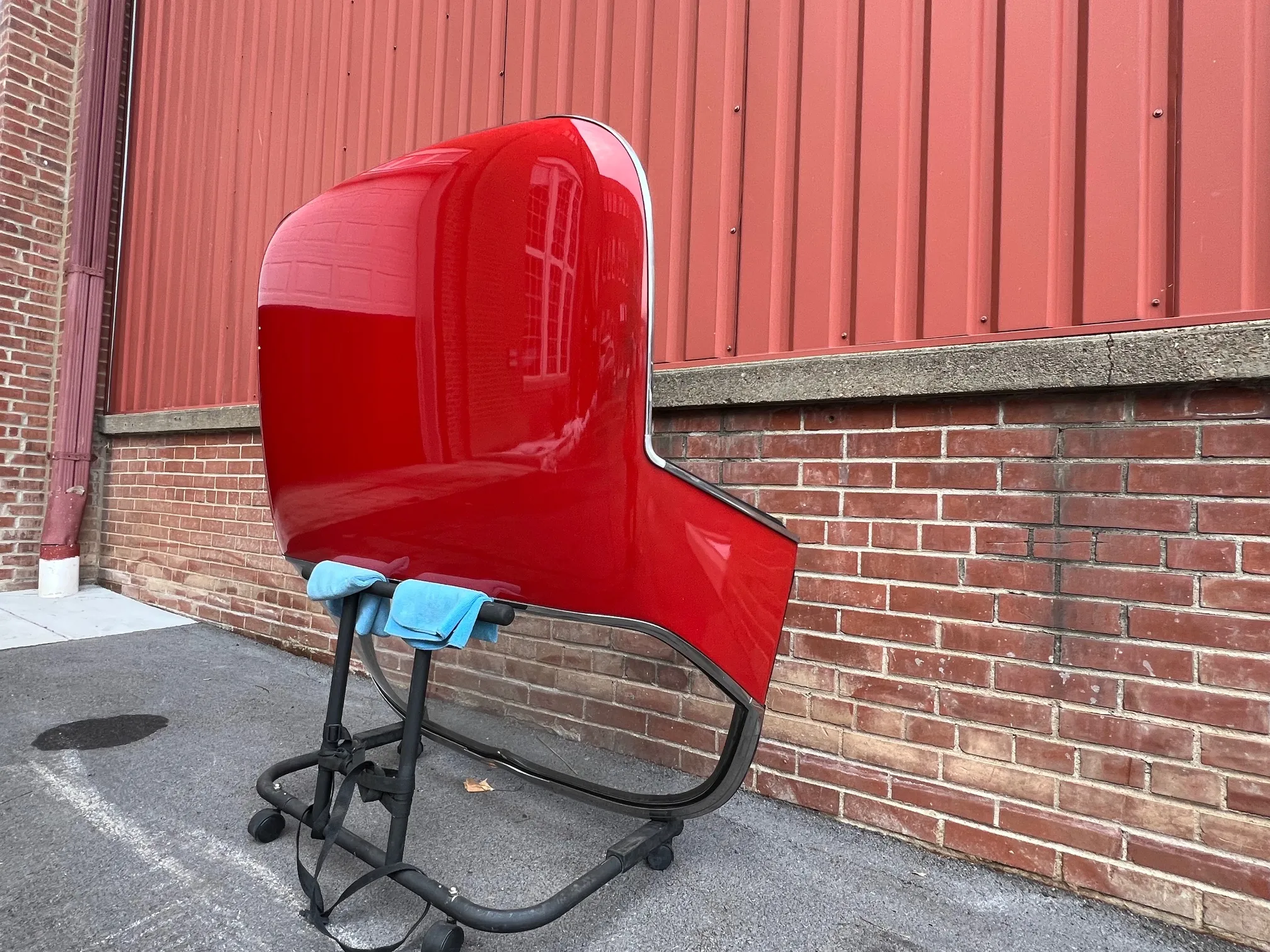 Chevrolet Corvette C2 Removable Hardtop - Image 12