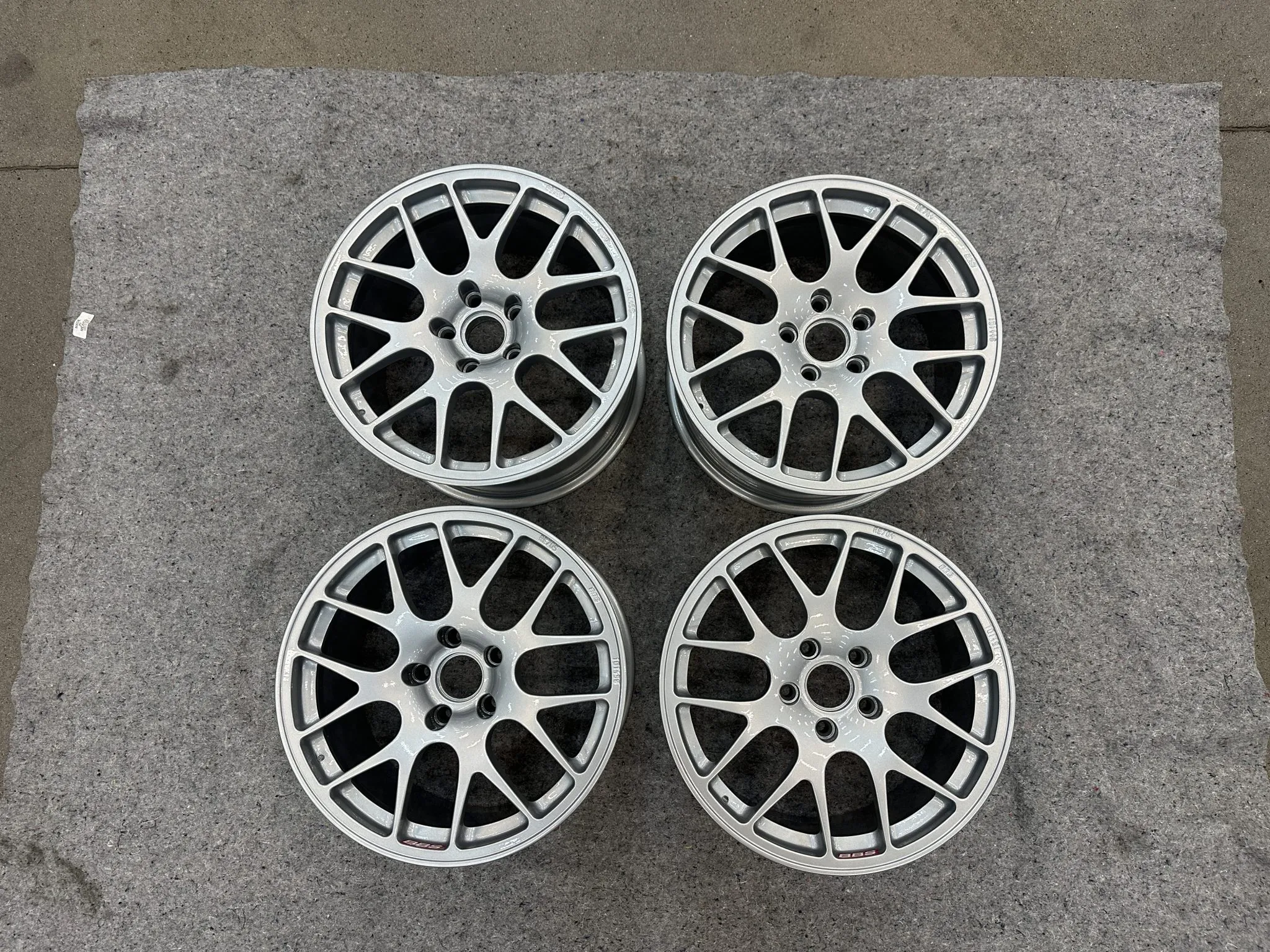 18×9.5″ and 18×10.5″ BBS RE Forged Magnesium Wheels for BMW - Image 14