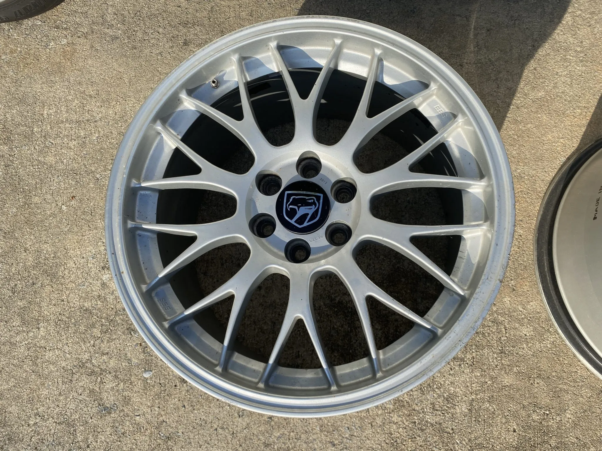 18×10″ and 18×13″ BBS Wheels for Dodge Viper - Image 3