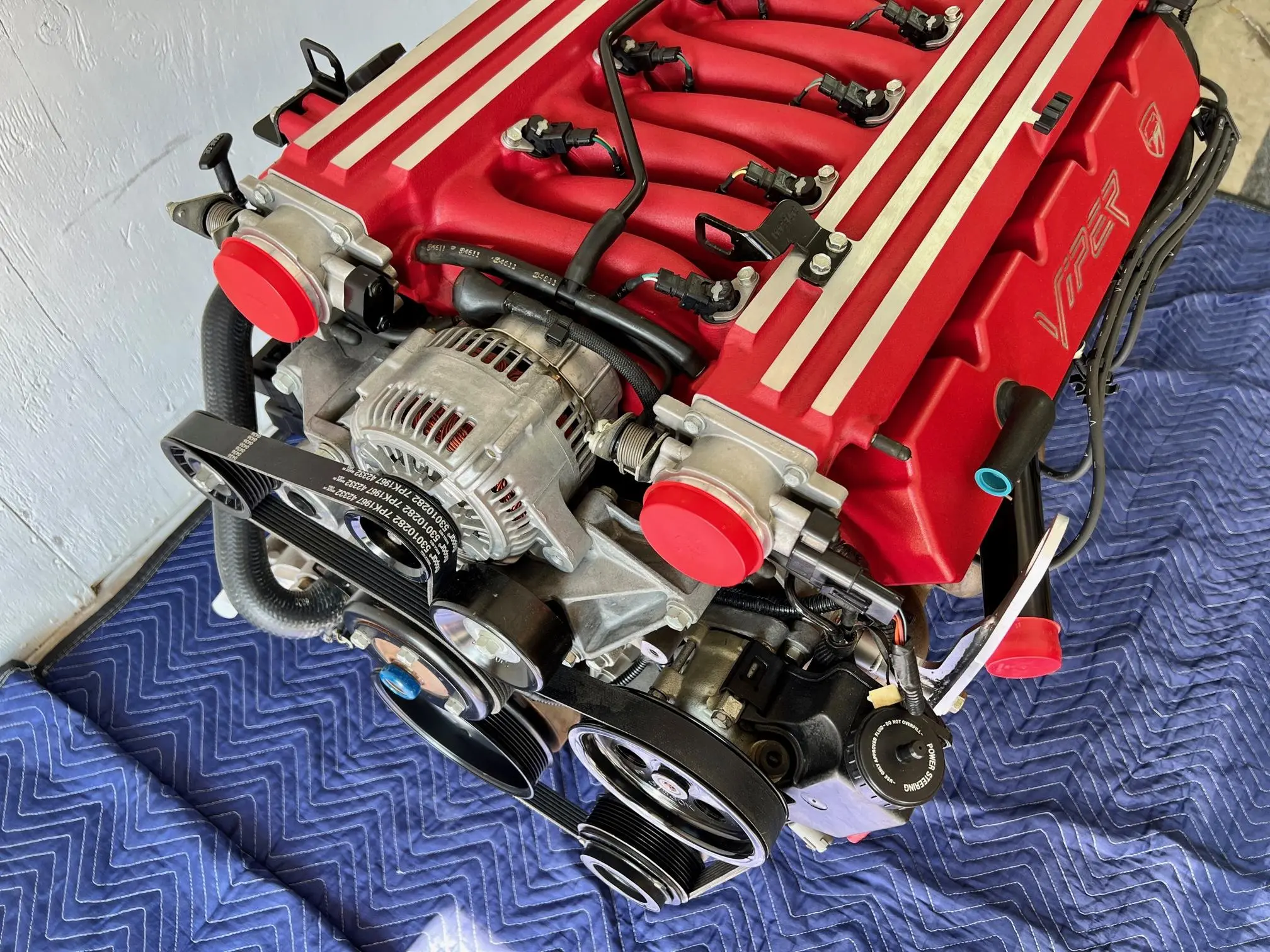 Dodge Viper RT/10 8.0L V10 Engine - Image 18