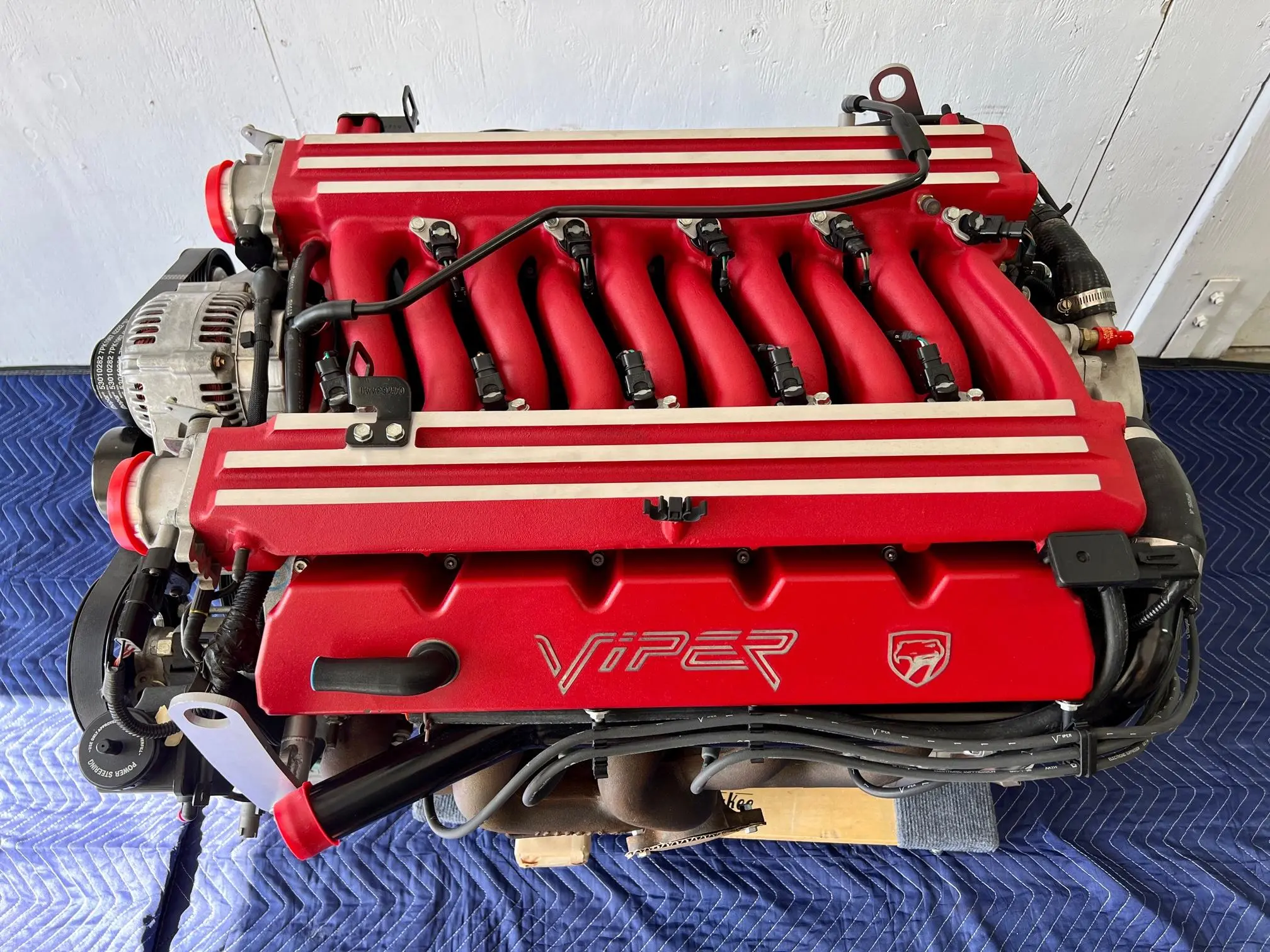 Dodge Viper RT/10 8.0L V10 Engine - Image 31