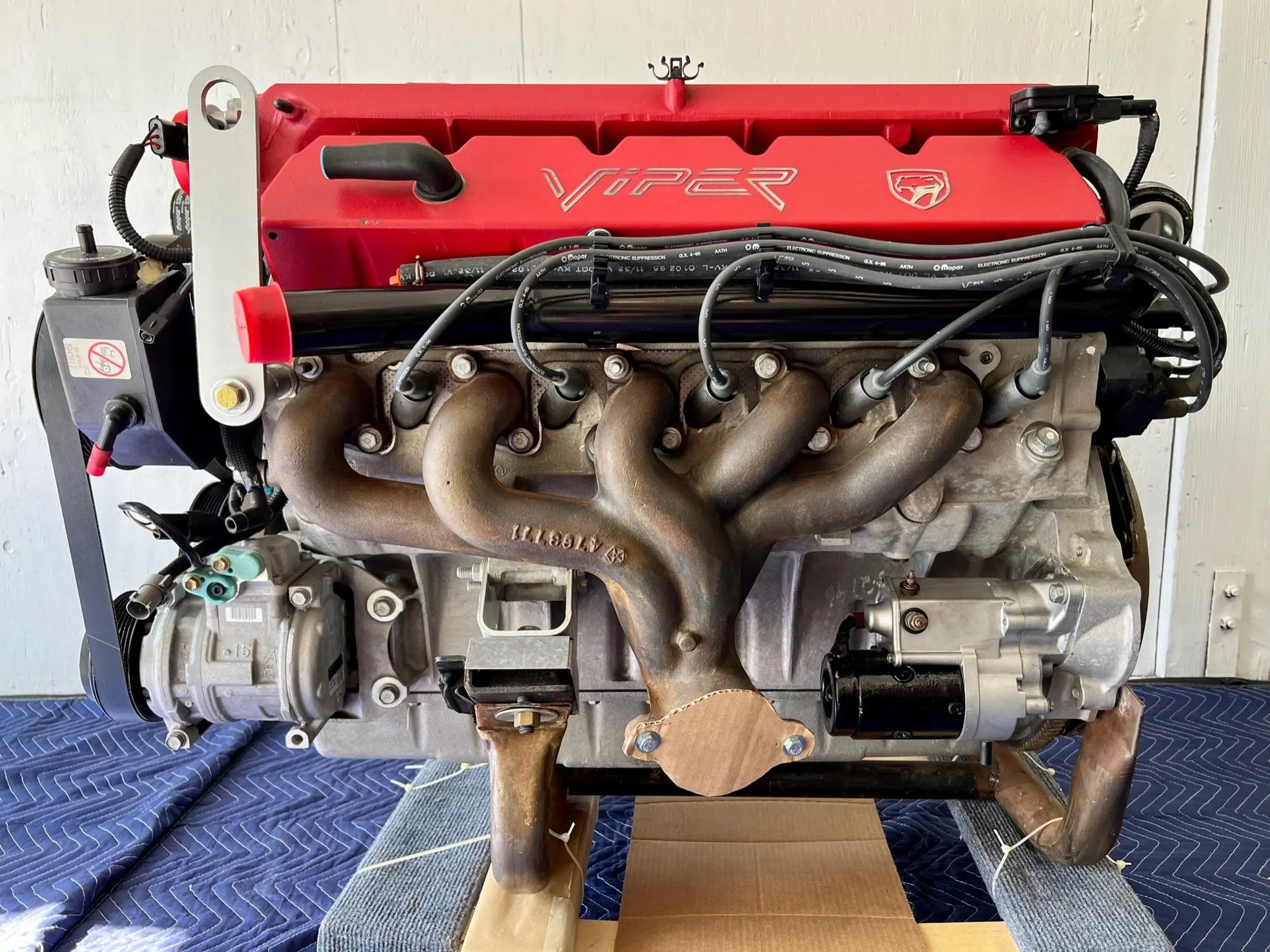 Dodge Viper RT/10 8.0L V10 Engine - Image 3