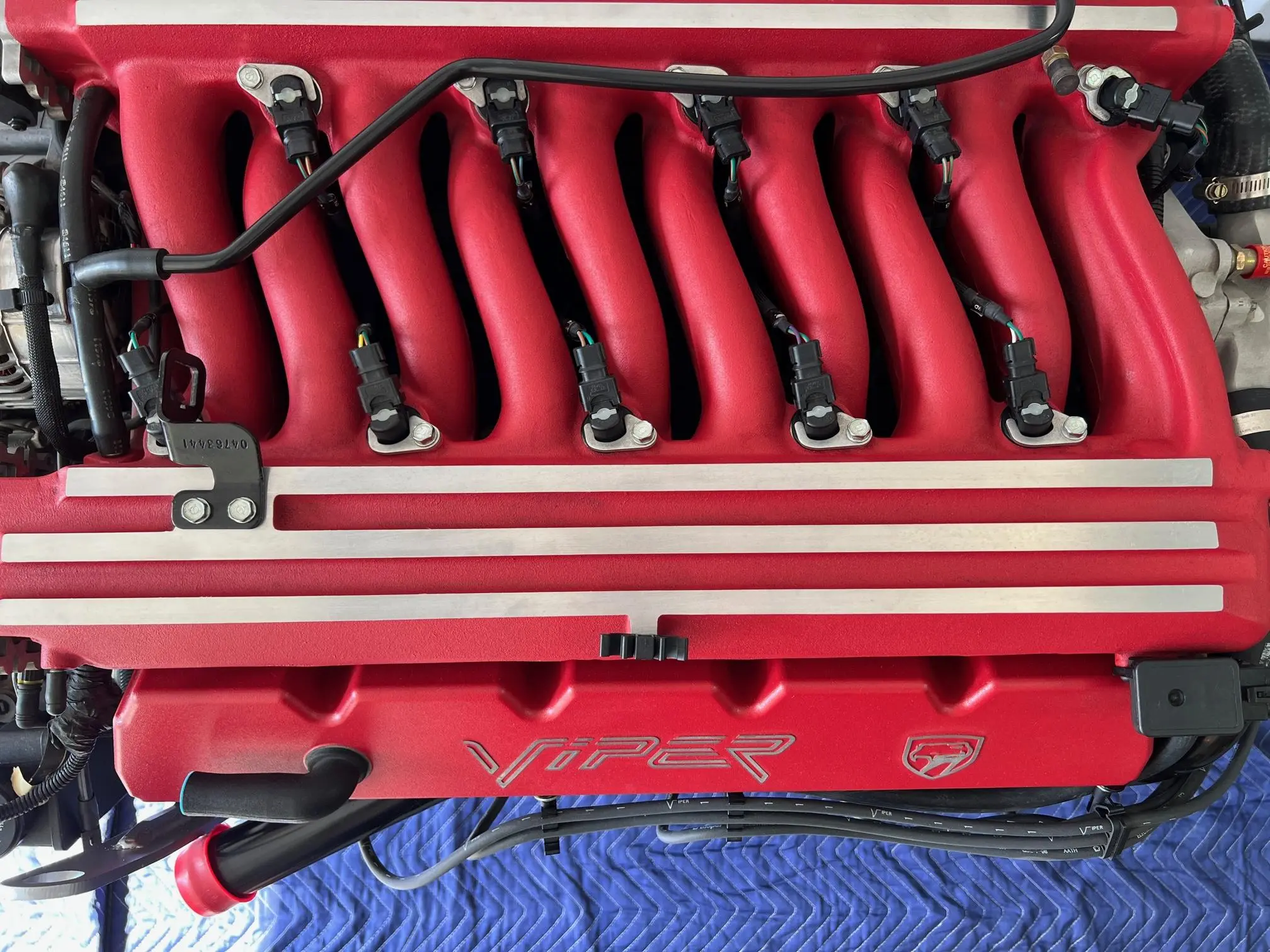 Dodge Viper RT/10 8.0L V10 Engine - Image 27