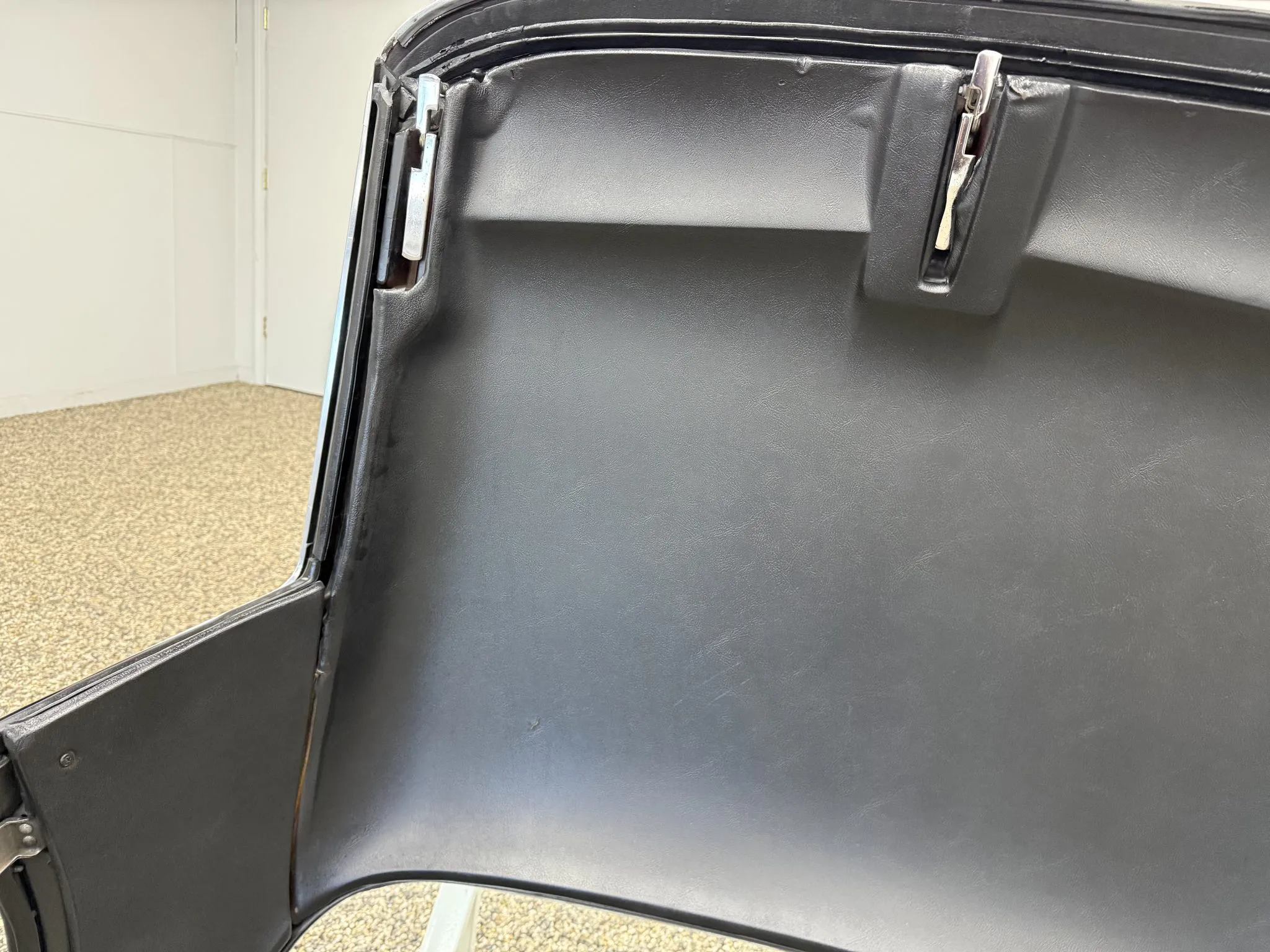 Chevrolet Corvette C3 Removable Hardtop - Image 5