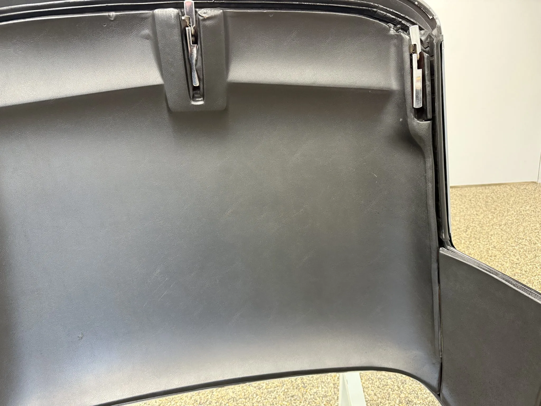 Chevrolet Corvette C3 Removable Hardtop - Image 4