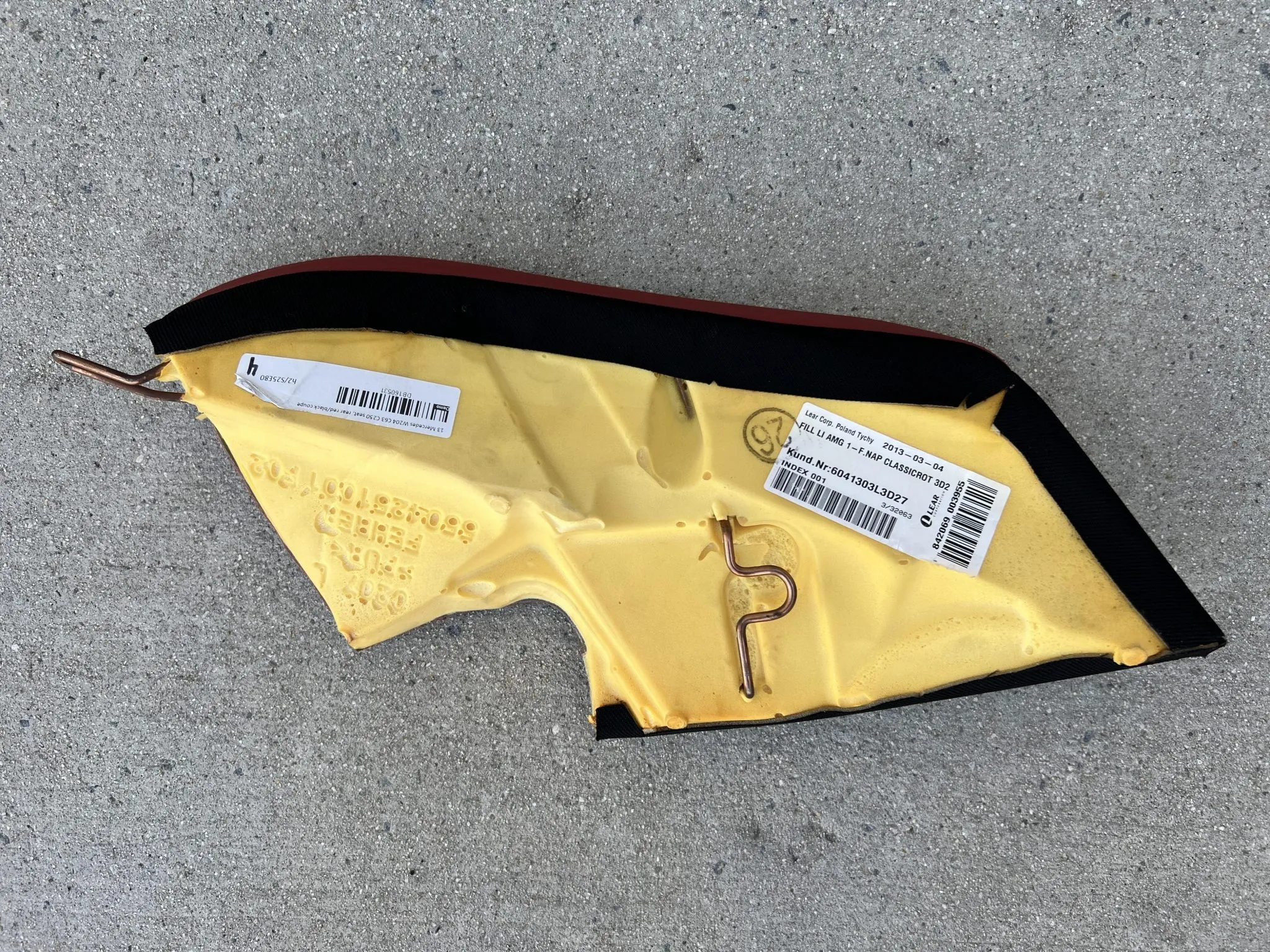 Mercedes-Benz C63 AMG Coupe Seats and Interior Trim - Image 24