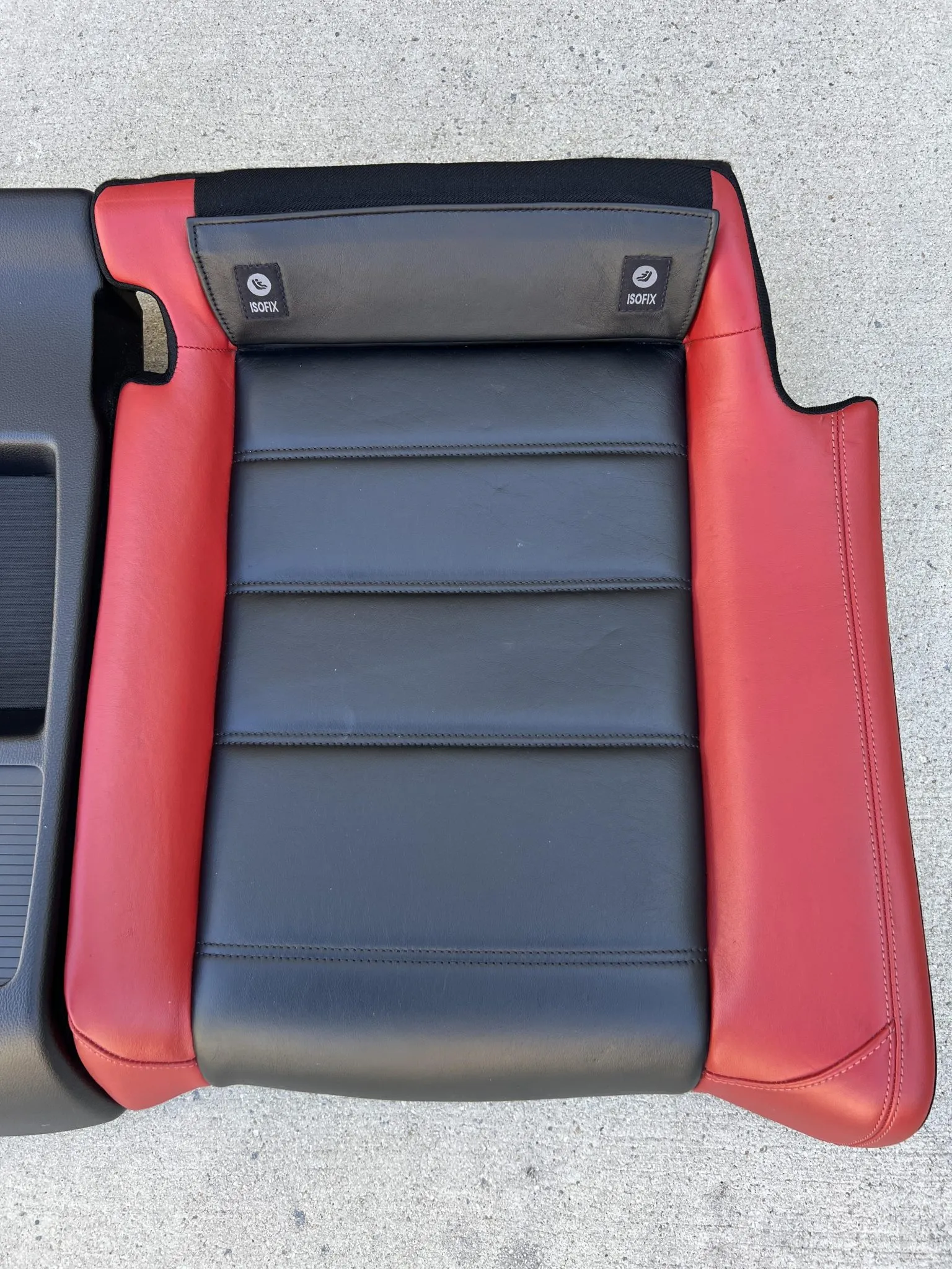 Mercedes-Benz C63 AMG Coupe Seats and Interior Trim - Image 29