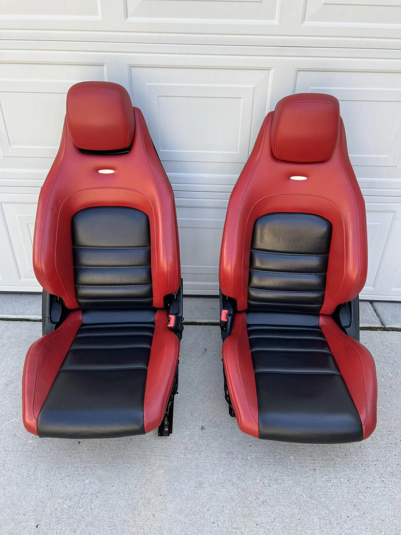 Mercedes-Benz C63 AMG Coupe Seats and Interior Trim - Image 7