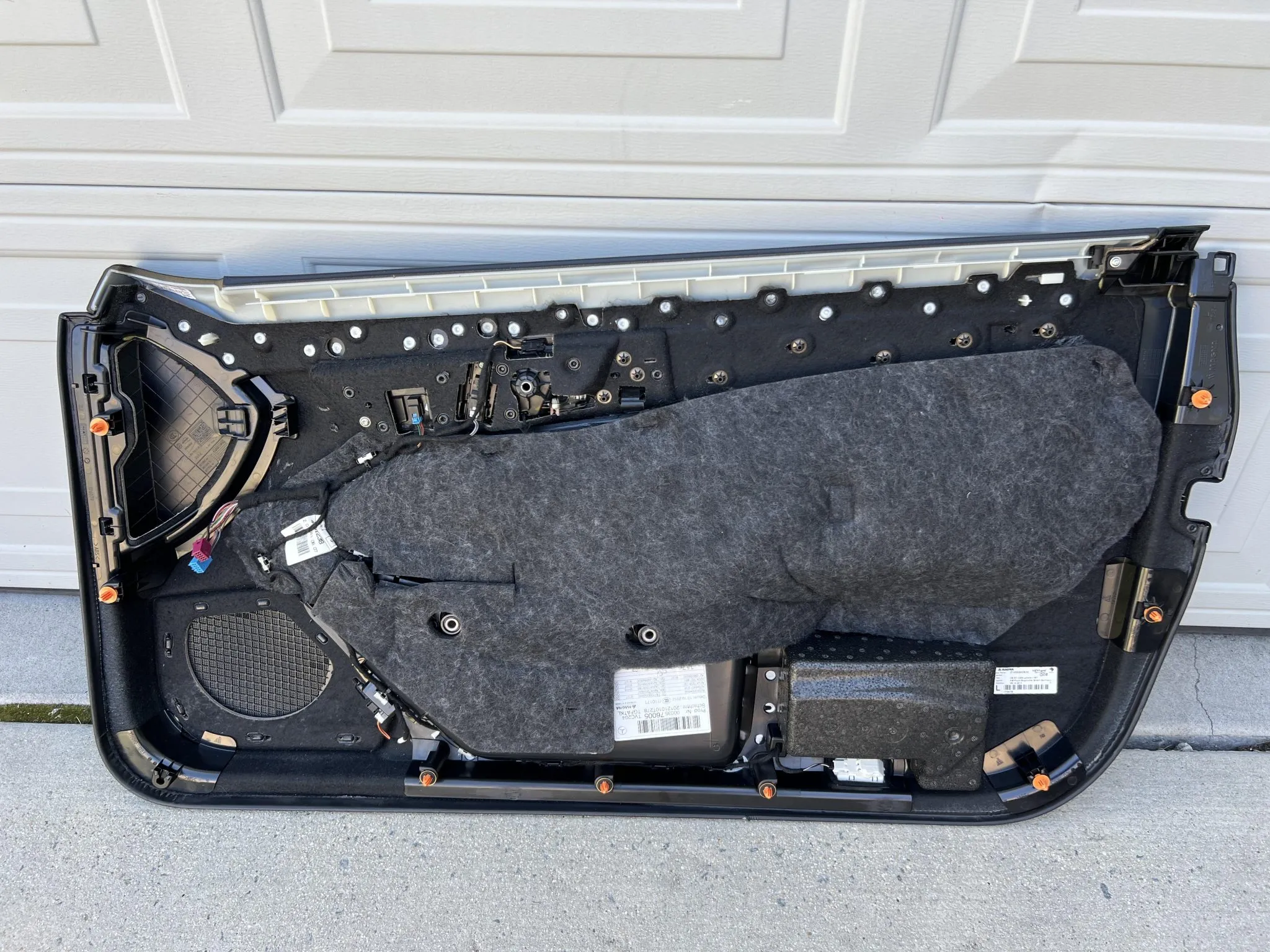 Mercedes-Benz C63 AMG Coupe Seats and Interior Trim - Image 34