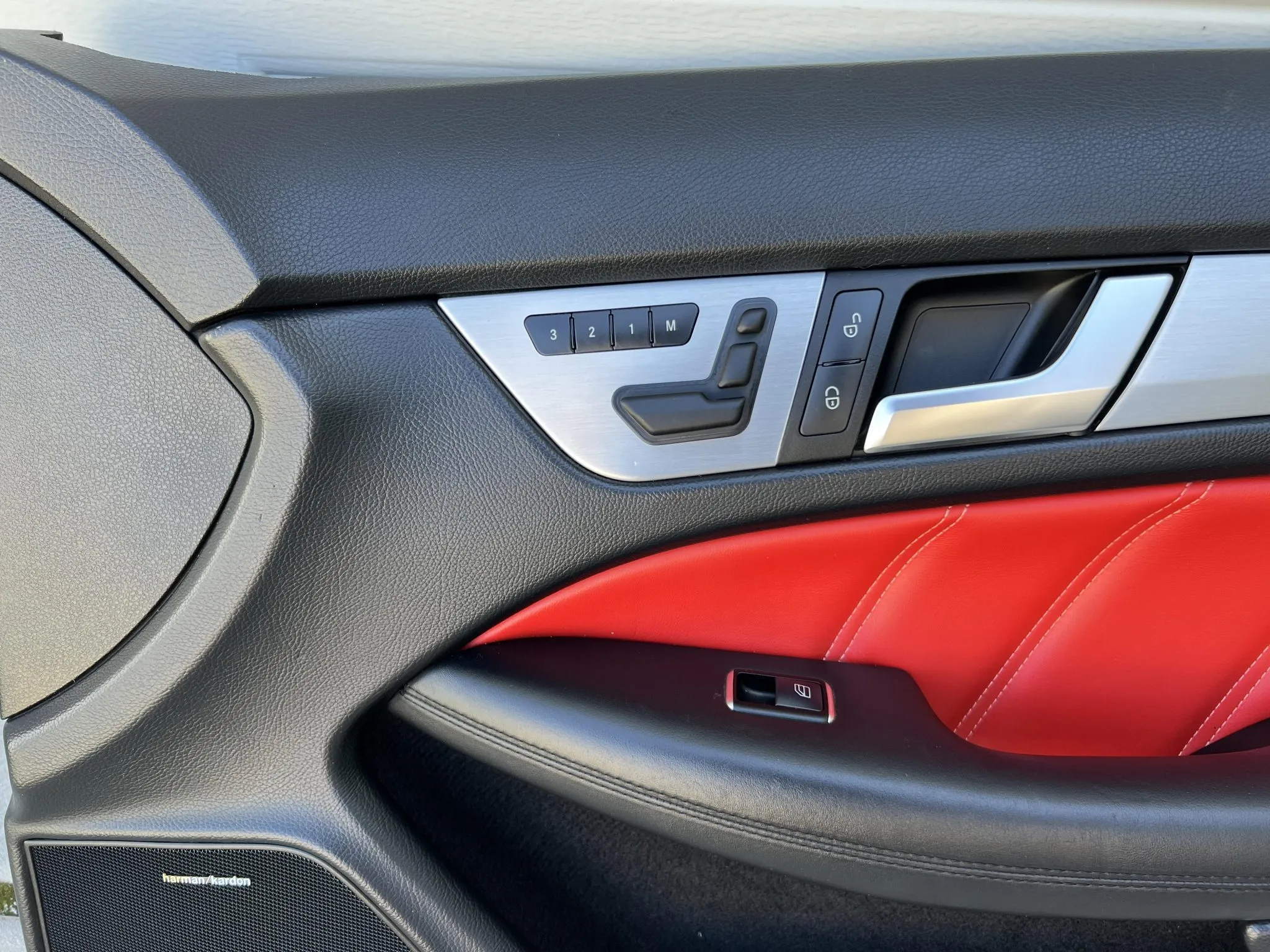 Mercedes-Benz C63 AMG Coupe Seats and Interior Trim - Image 35
