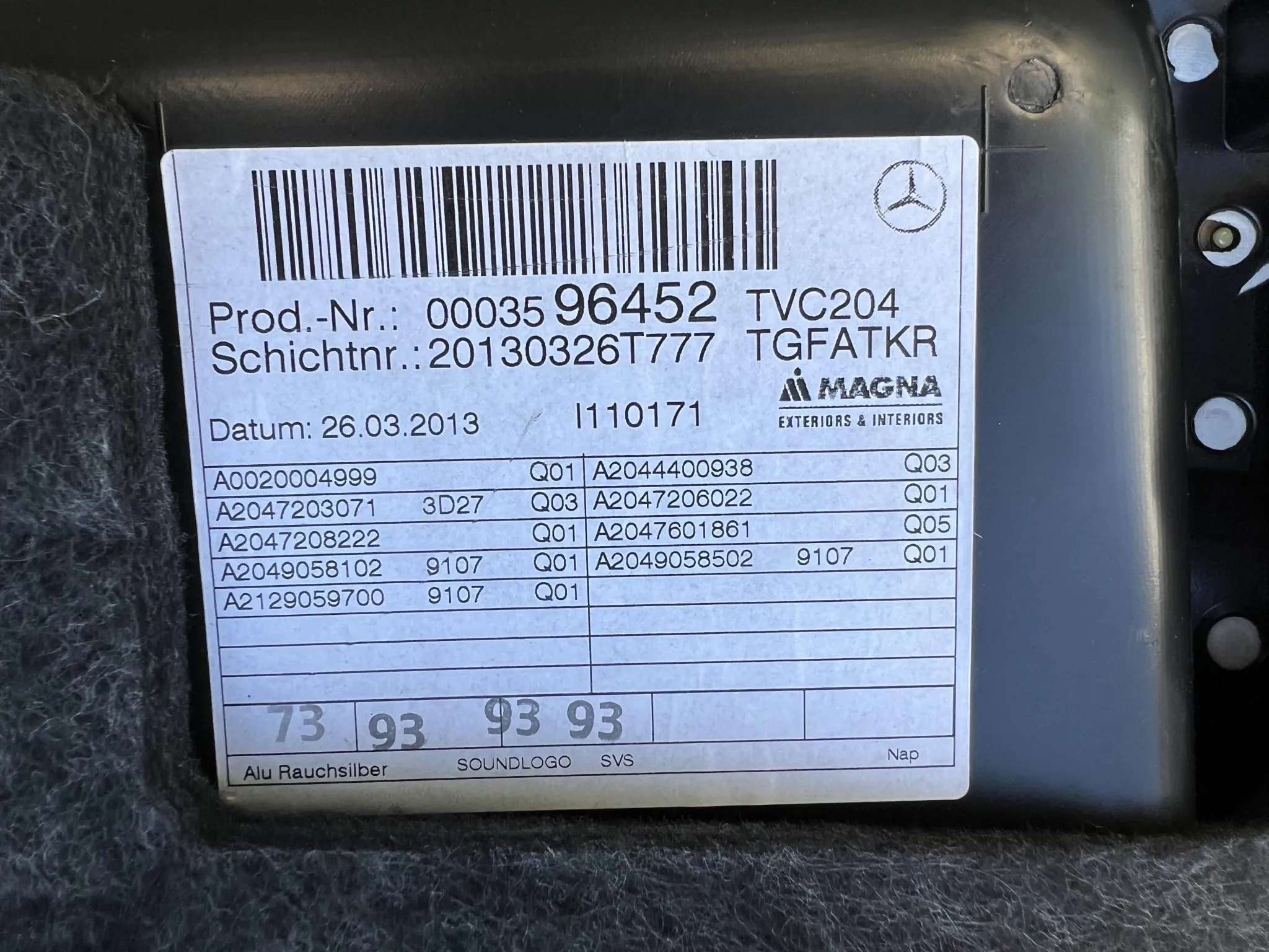 Mercedes-Benz C63 AMG Coupe Seats and Interior Trim - Image 23