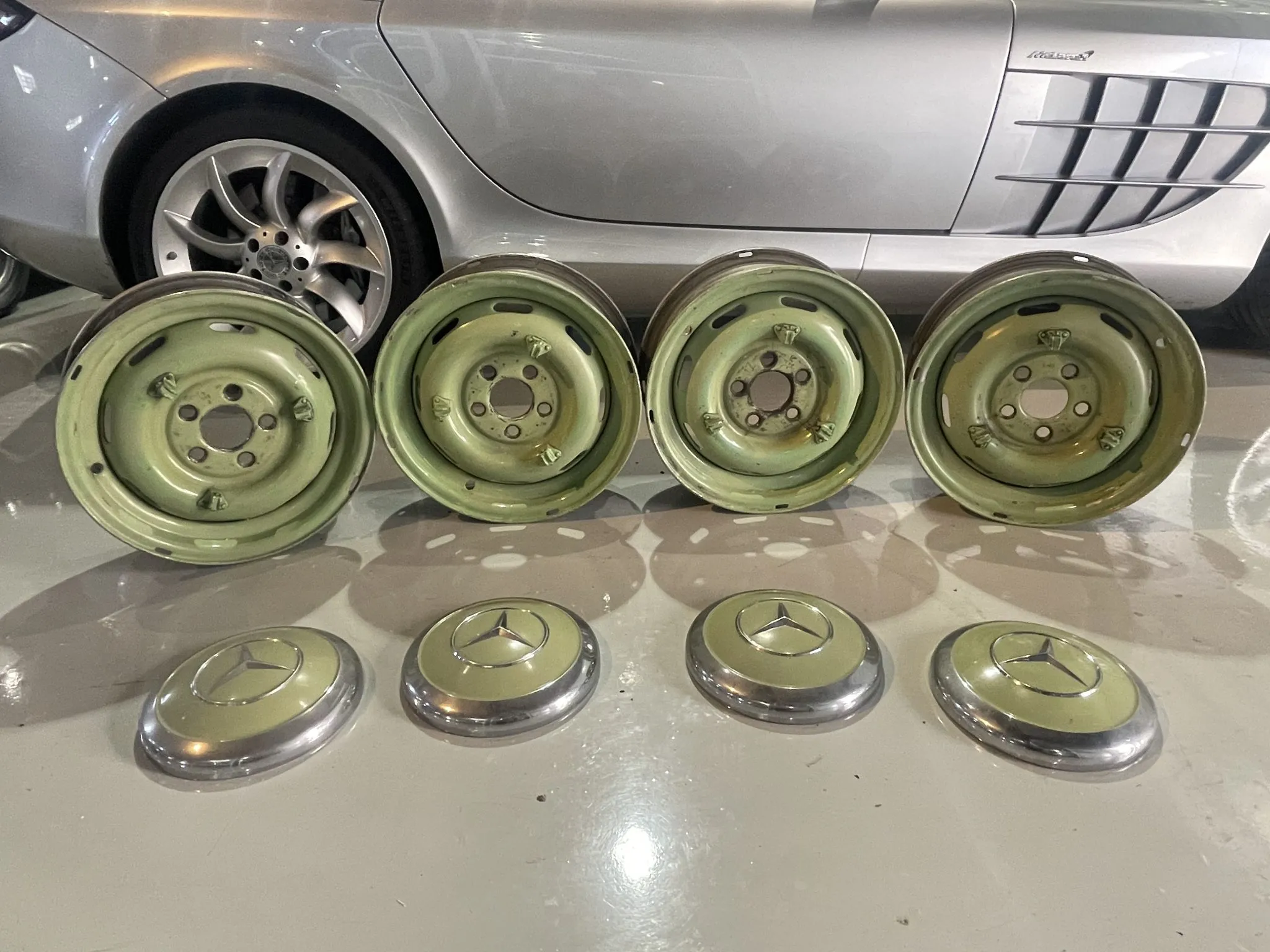 15×5.5″ Wheels for Mercedes-Benz 300SL Roadster - Image 9