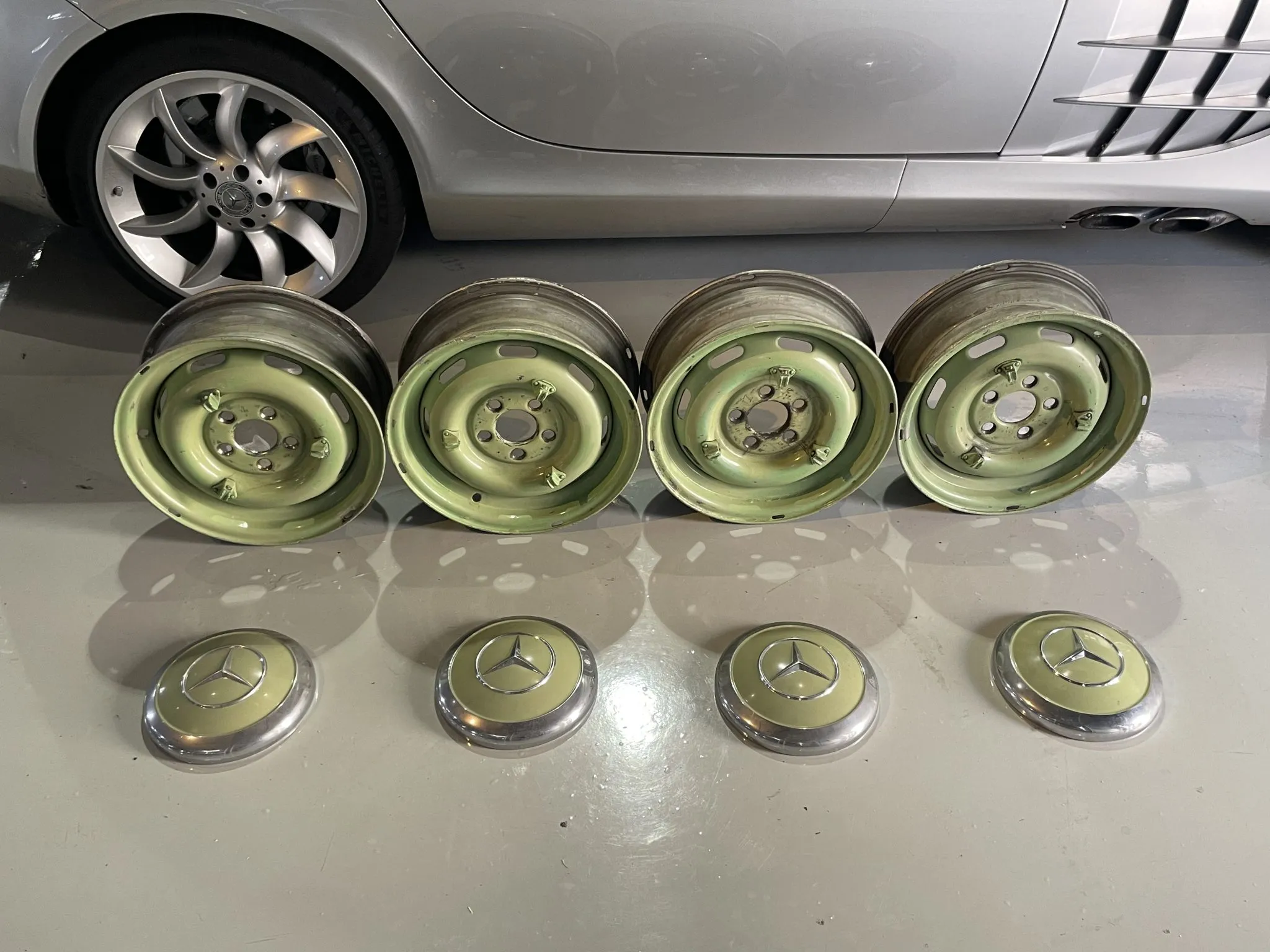 15×5.5″ Wheels for Mercedes-Benz 300SL Roadster - Image 7