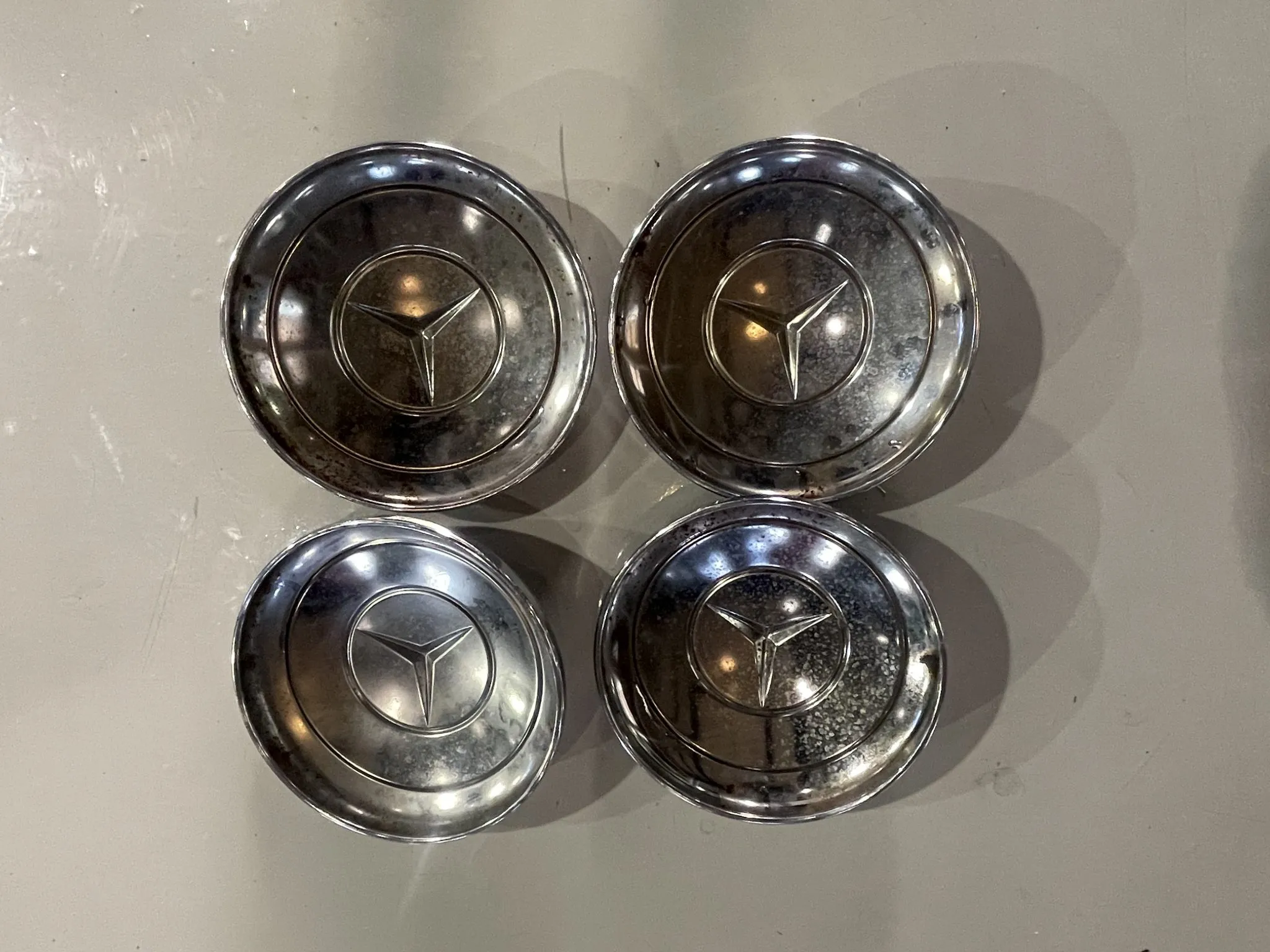 15×5.5″ Wheels for Mercedes-Benz 300SL Roadster - Image 3