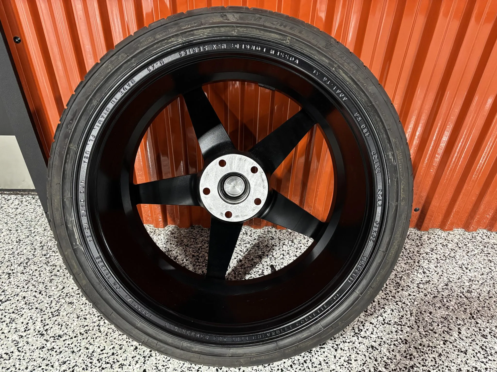 20×10″ and 21×13″ Vossen M-X5 Monoblock Wheels for C8 Corvette - Image 9