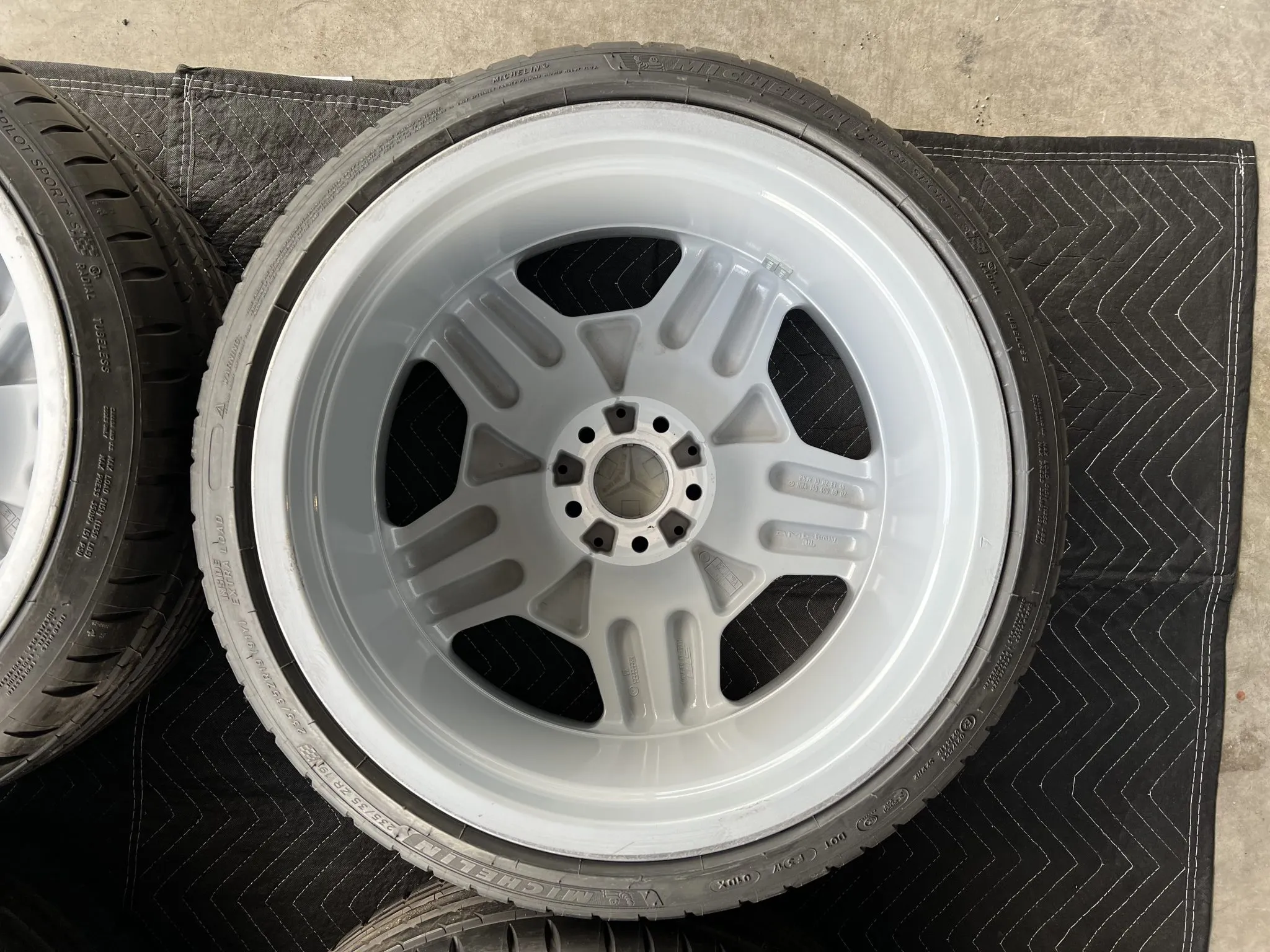 19×8.5″ AMG Wheels for Mercedes-Benz - Image 4