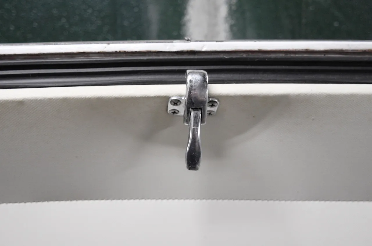 Mercedes-Benz 190SL Hardtop - Image 13