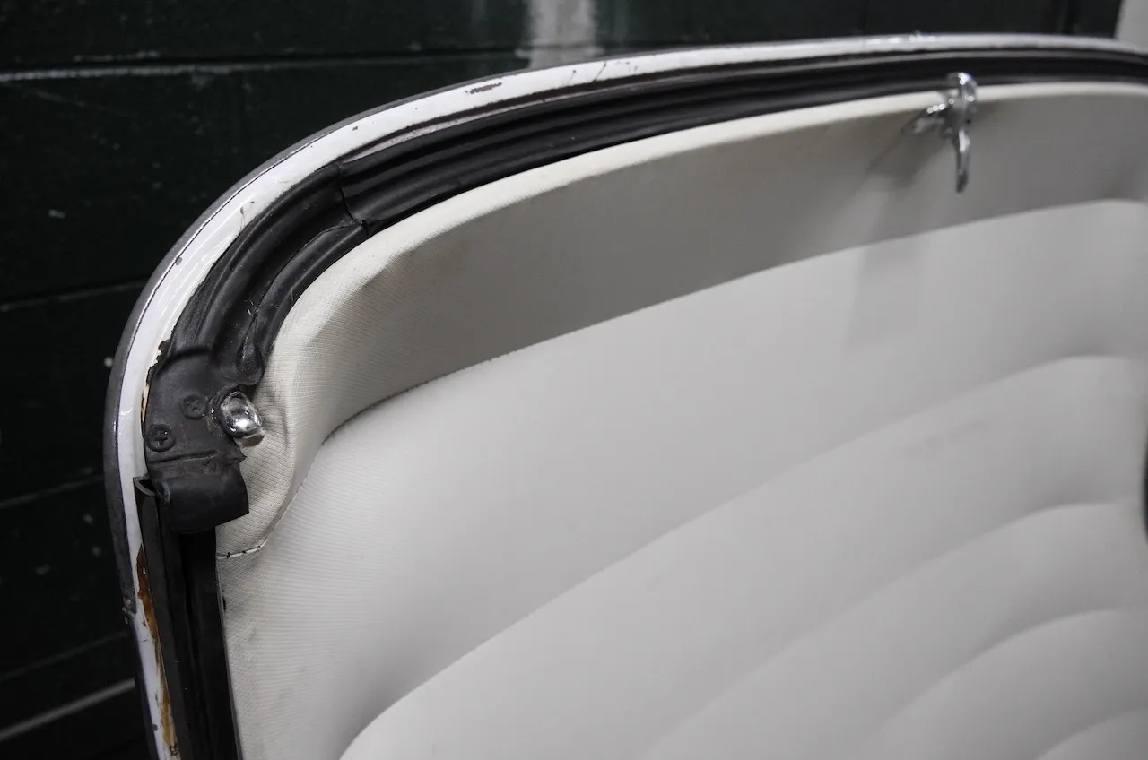 Mercedes-Benz 190SL Hardtop - Image 12