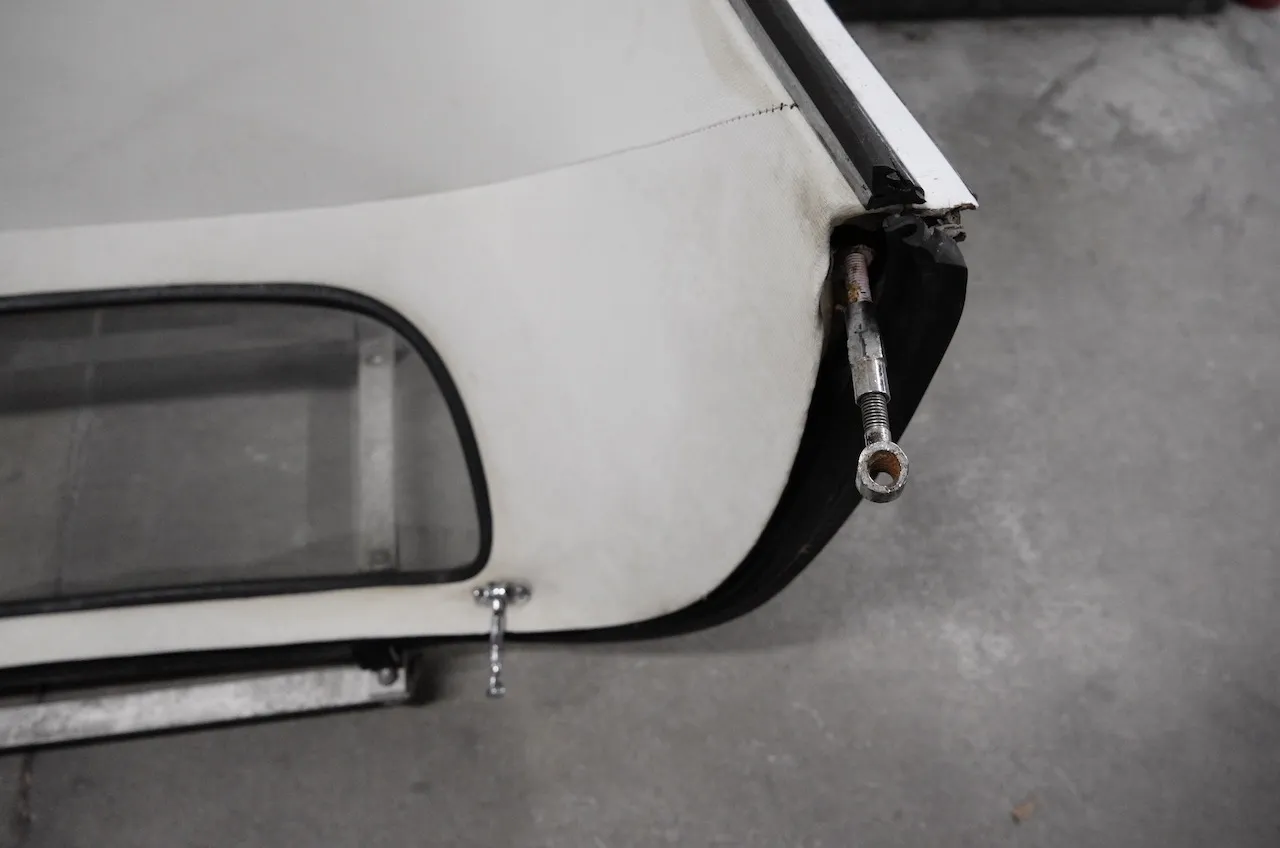 Mercedes-Benz 190SL Hardtop - Image 9