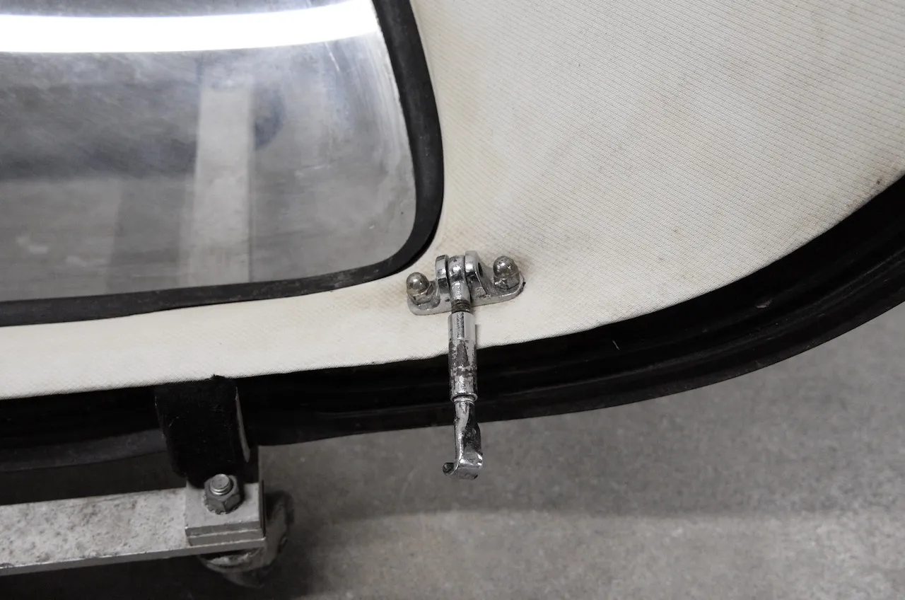 Mercedes-Benz 190SL Hardtop - Image 8