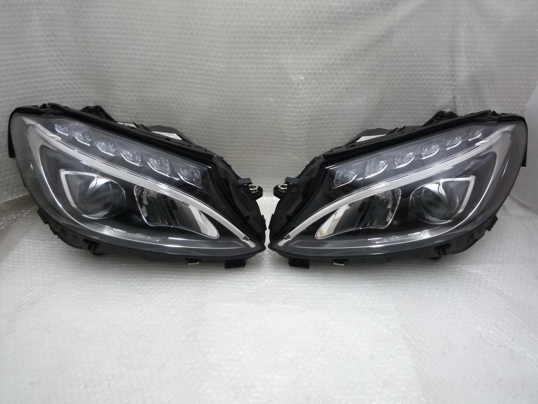 Mercedes W205 LED Headlight OEM