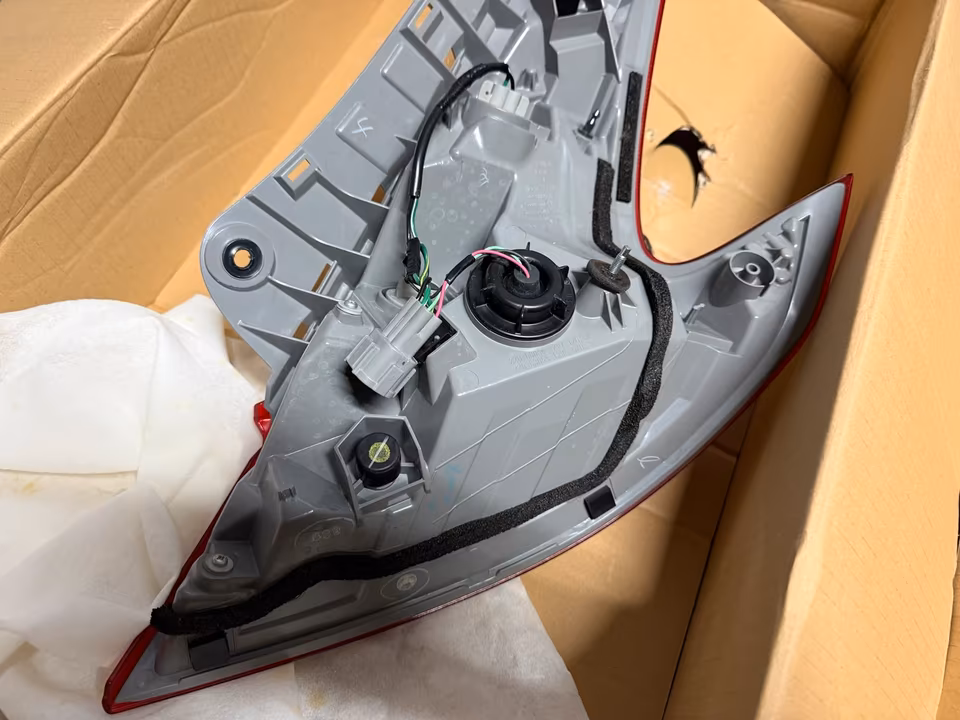 Nissan 370Z taillights, original taillight - Image 5