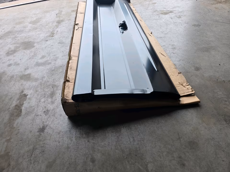 Ford F100 / F150 / F250 / F350 tailgate - Image 4