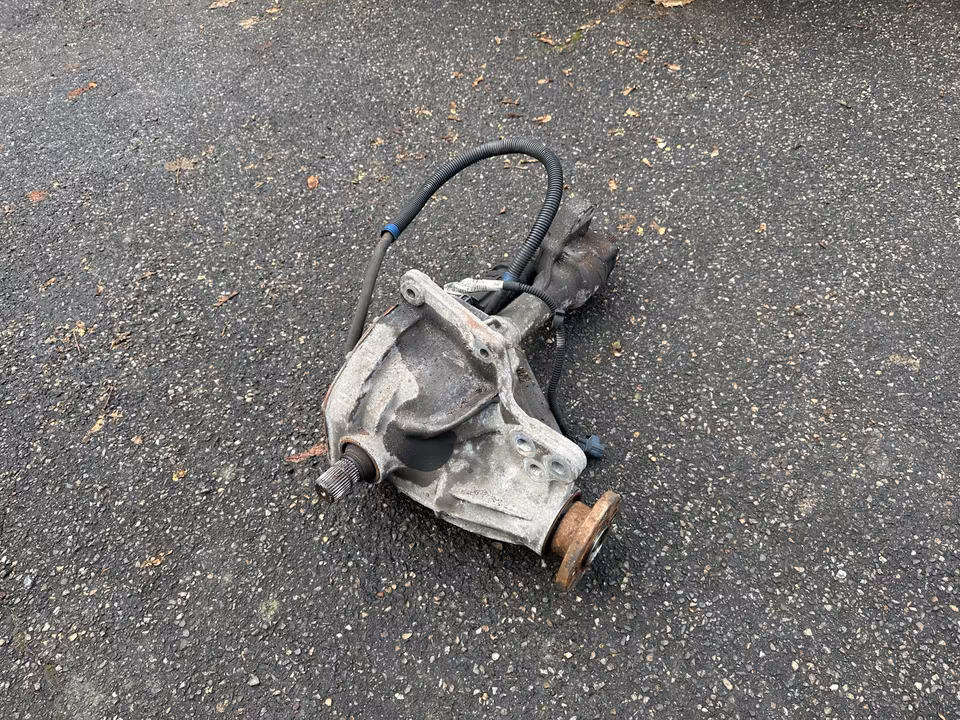 Dodge RAM Gen.4 5.7 Hemi 4WD Front Axle Gear P52114434AL 3.92 - Image 3