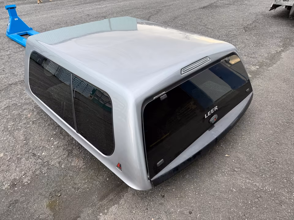 LEER 100XL Hardtop for Dodge RAM Gen 5 Crew Cab (5.7 ft Bed) SLBR - Image 8