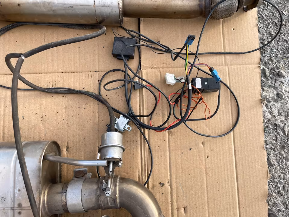 DTH exhaust system with flaps DTH1095 for Toyota GT86 & Subaru BRZ - Image 7