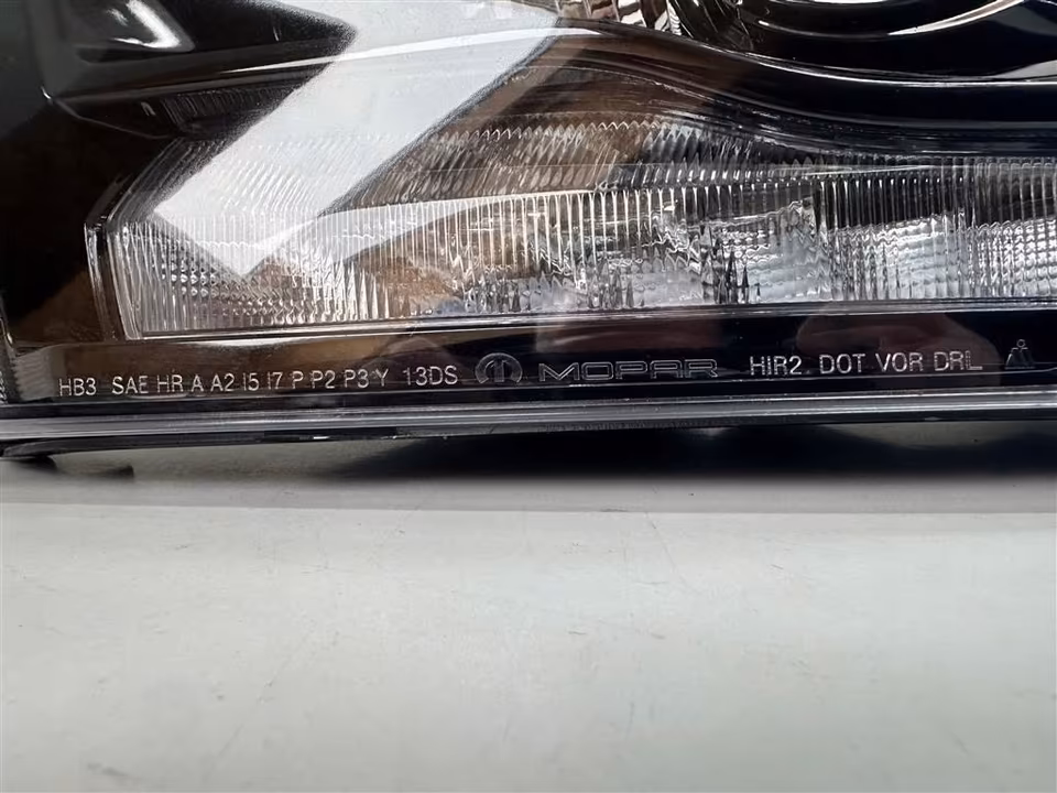 Headlights Dodge RAM 1500 13-18r LED 68324932AD/33AD Left Right - Image 7